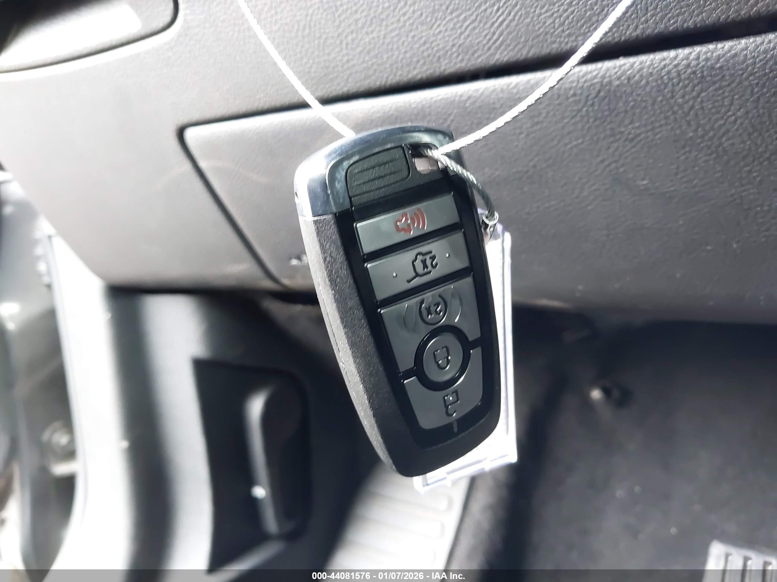 FORD EDGE image 11