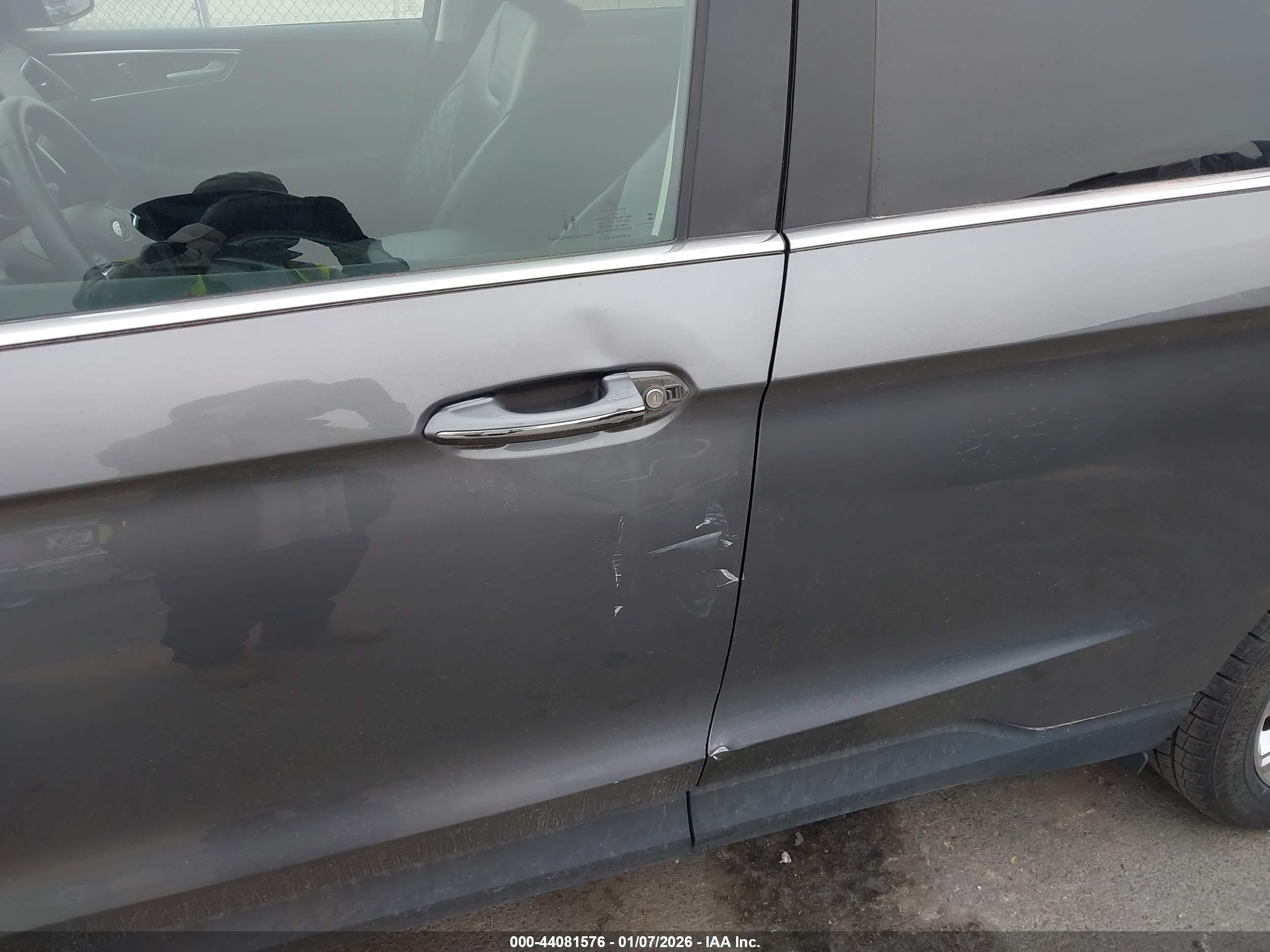 FORD EDGE image 6
