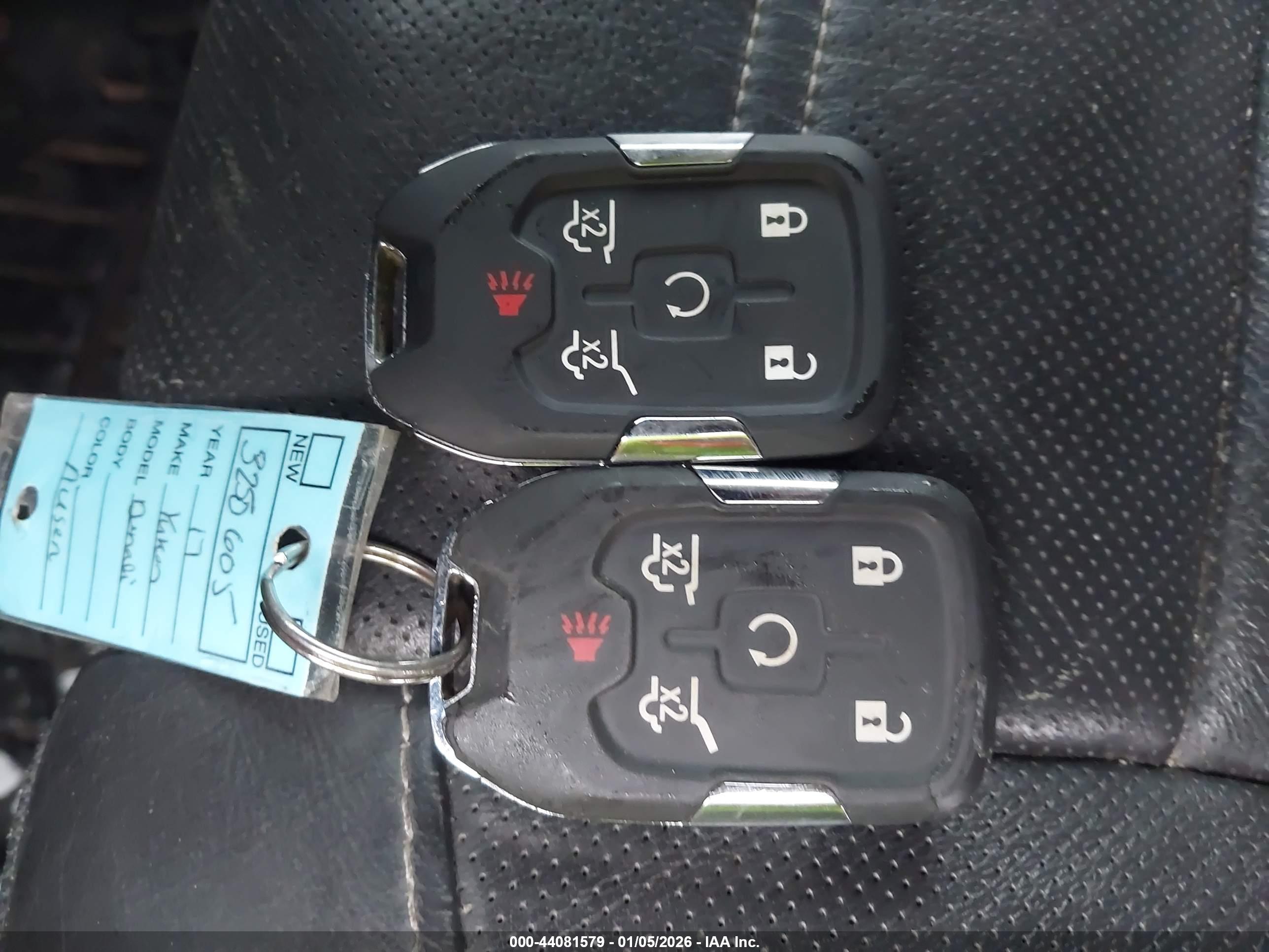 GMC YUKON image 11