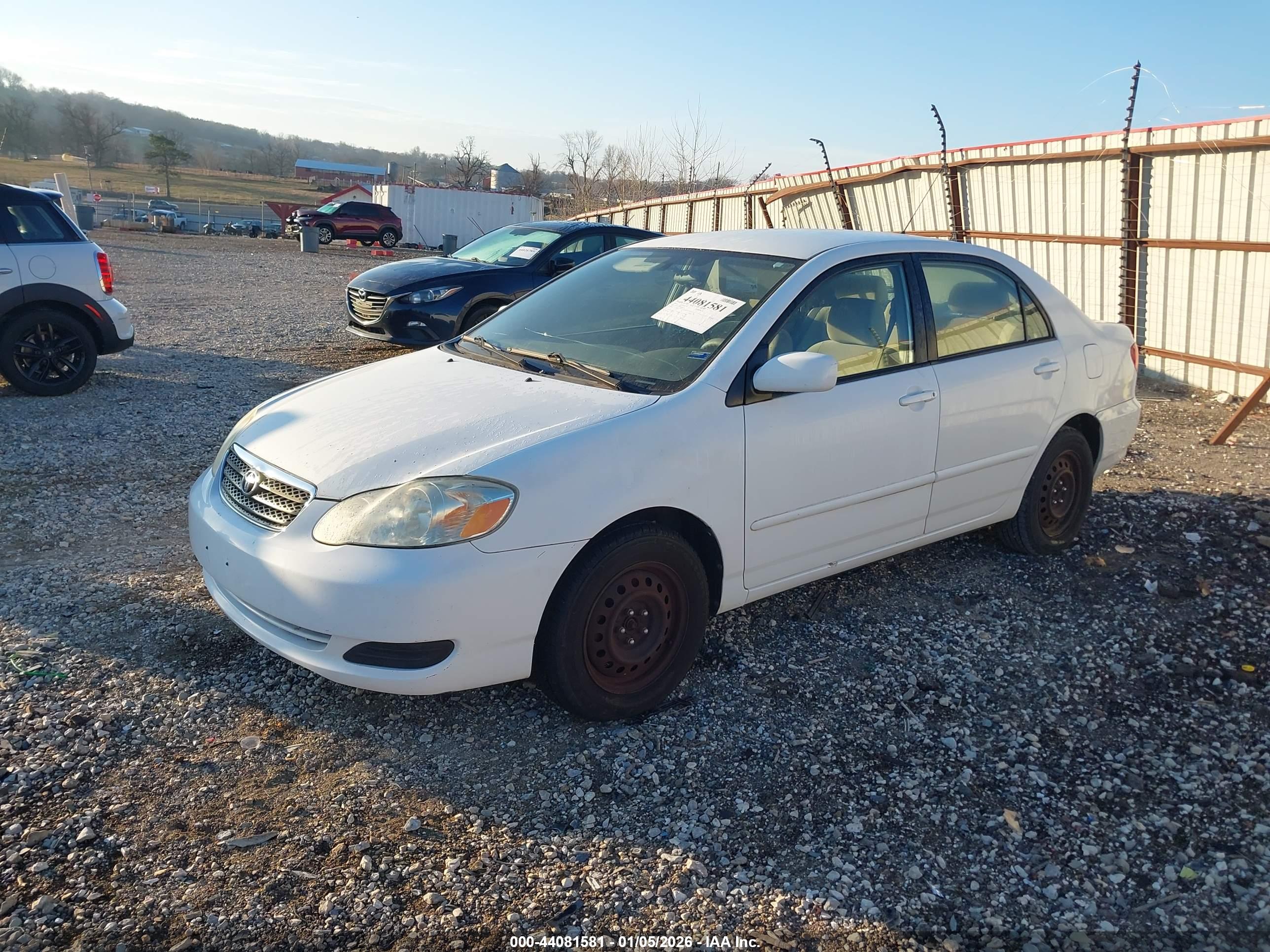 TOYOTA COROLLA image 2