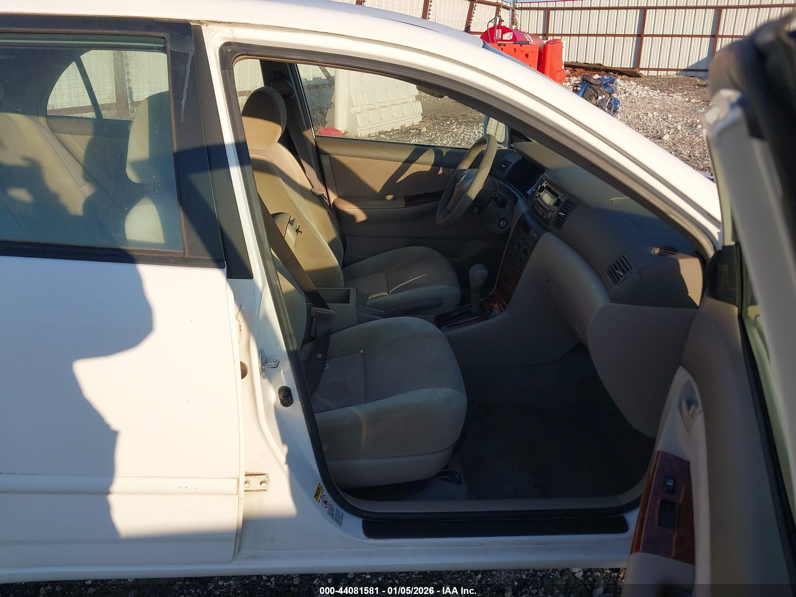 TOYOTA COROLLA image 5