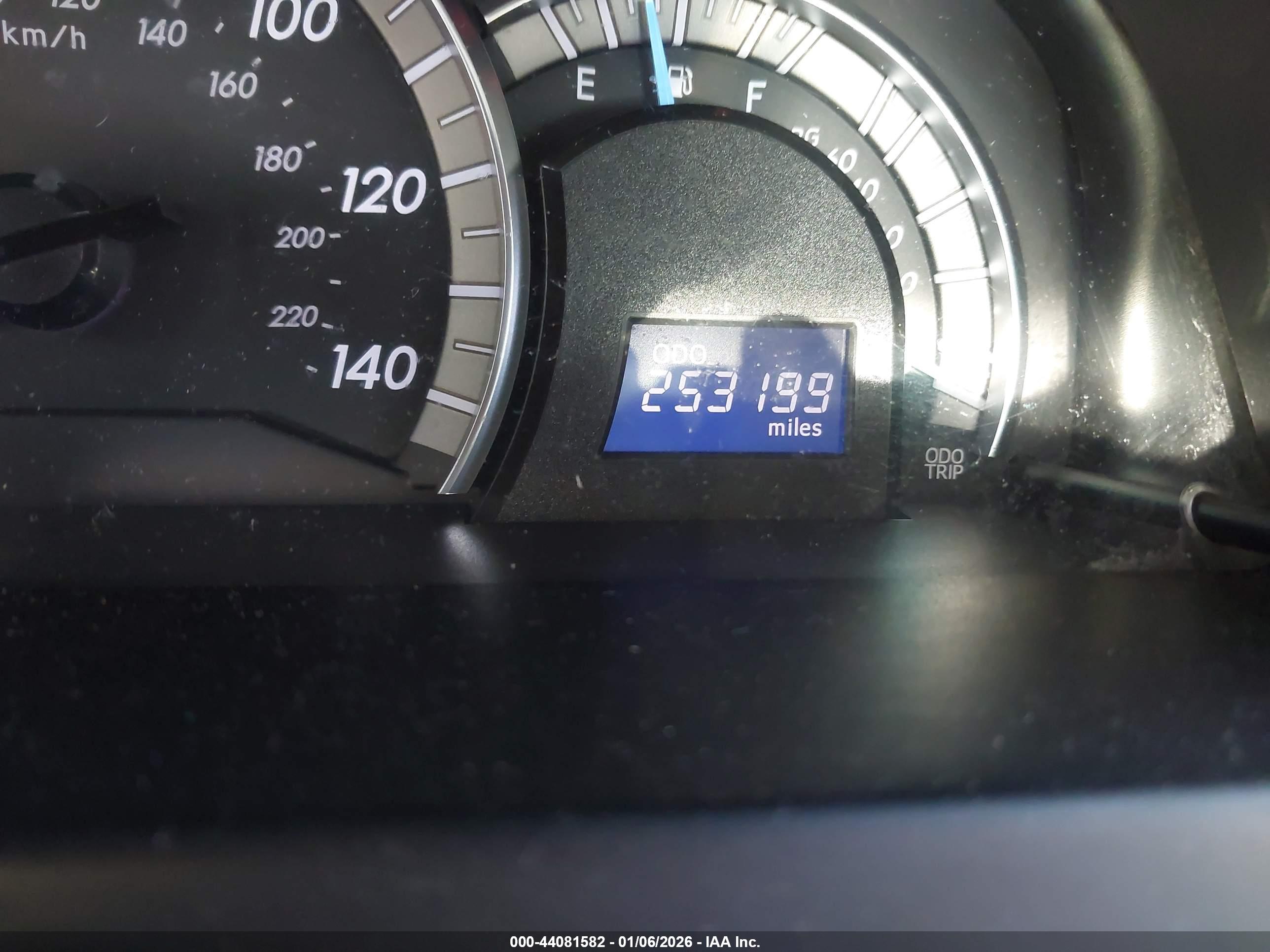 TOYOTA CAMRY image 7