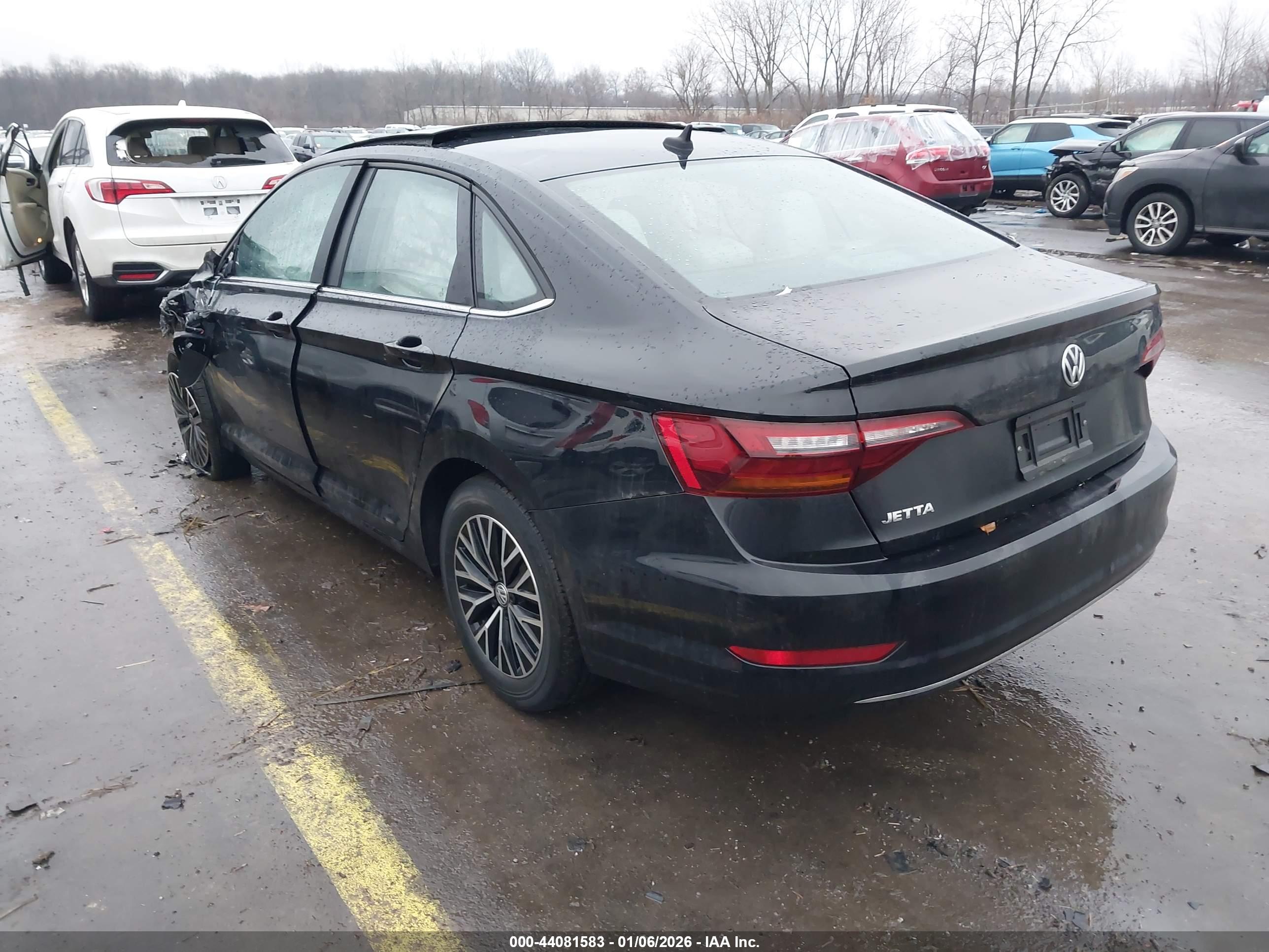 VOLKSWAGEN JETTA image 3