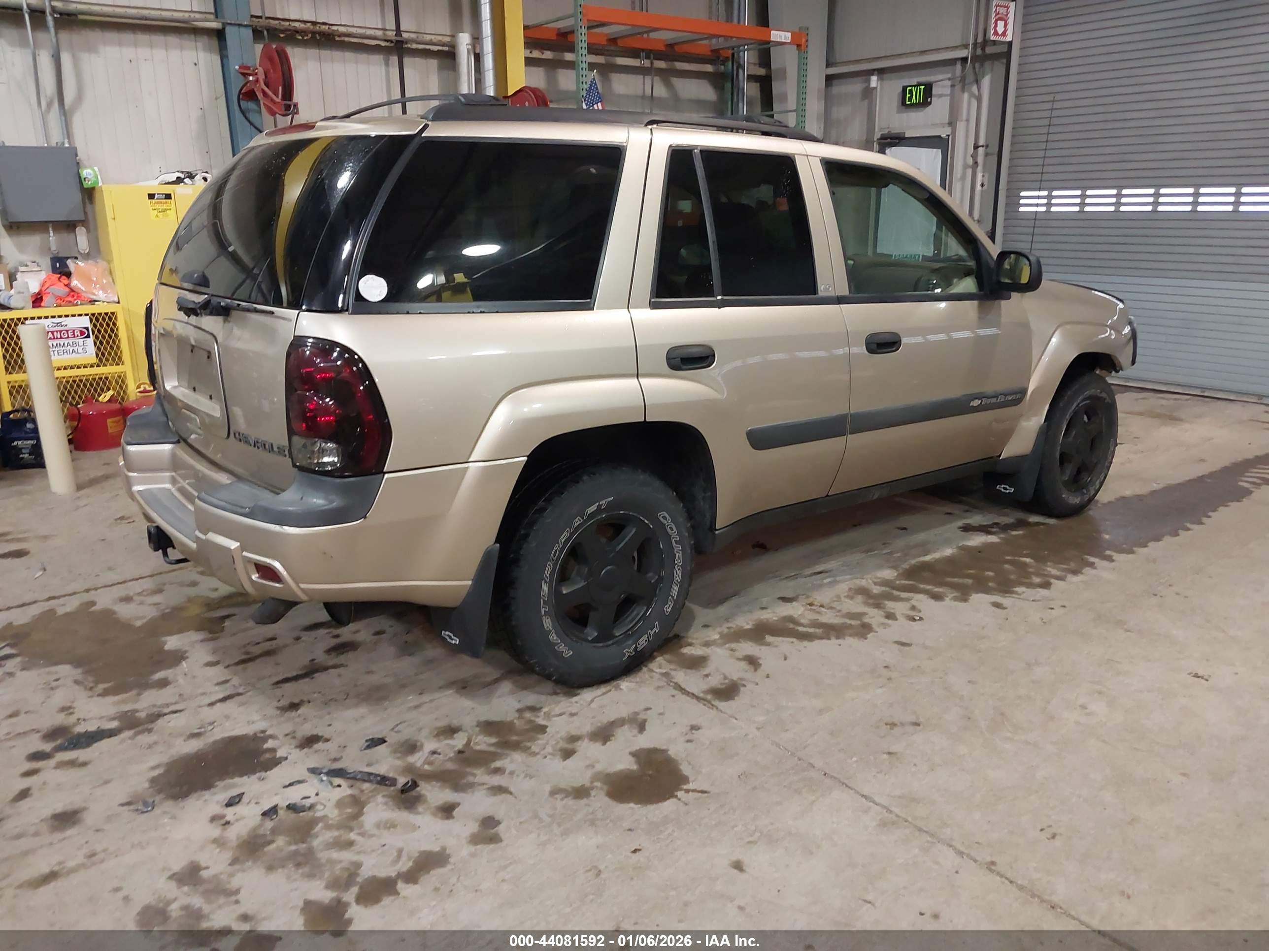 CHEVROLET TRAILBLAZER image 4