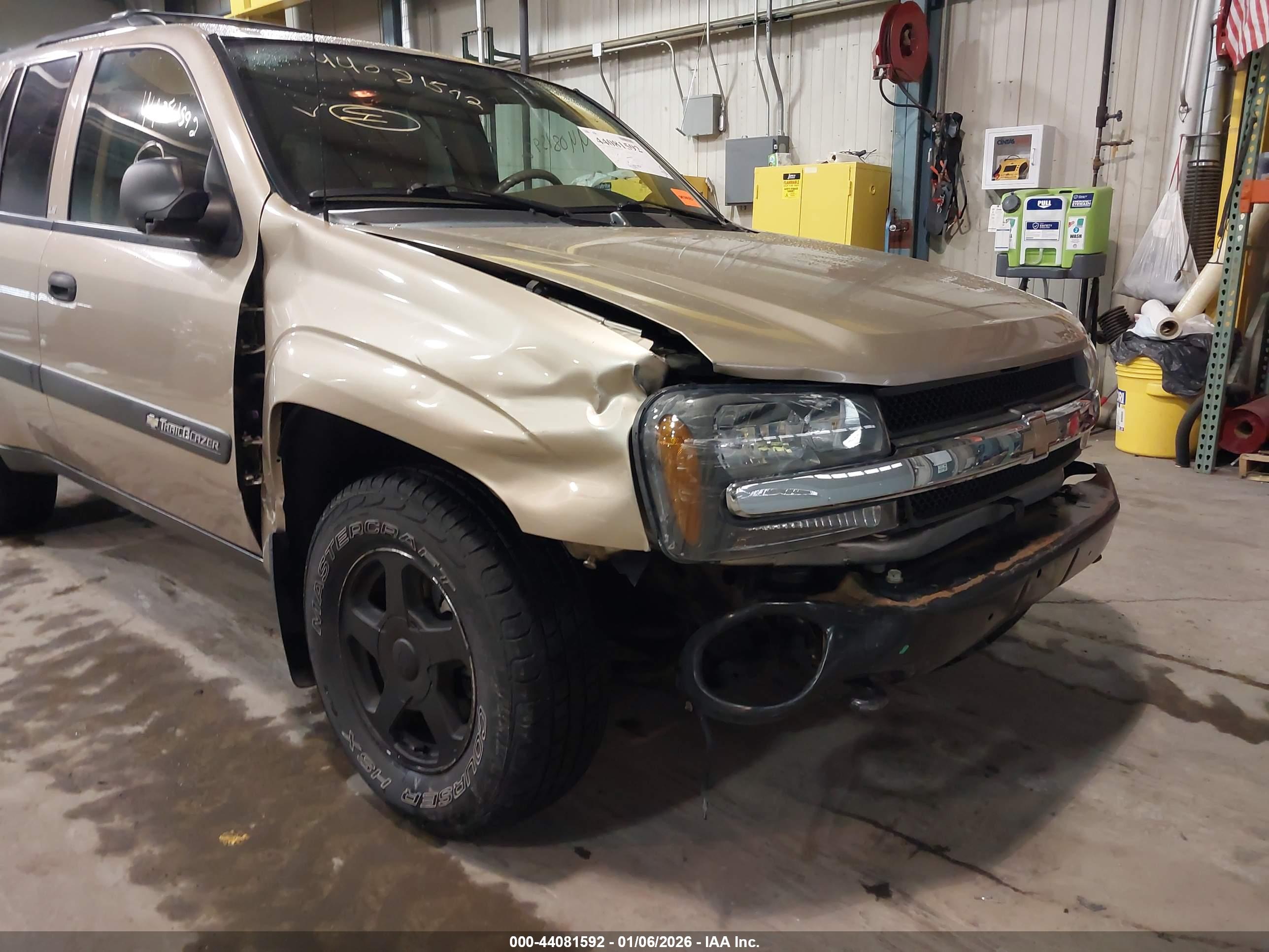 CHEVROLET TRAILBLAZER image 6