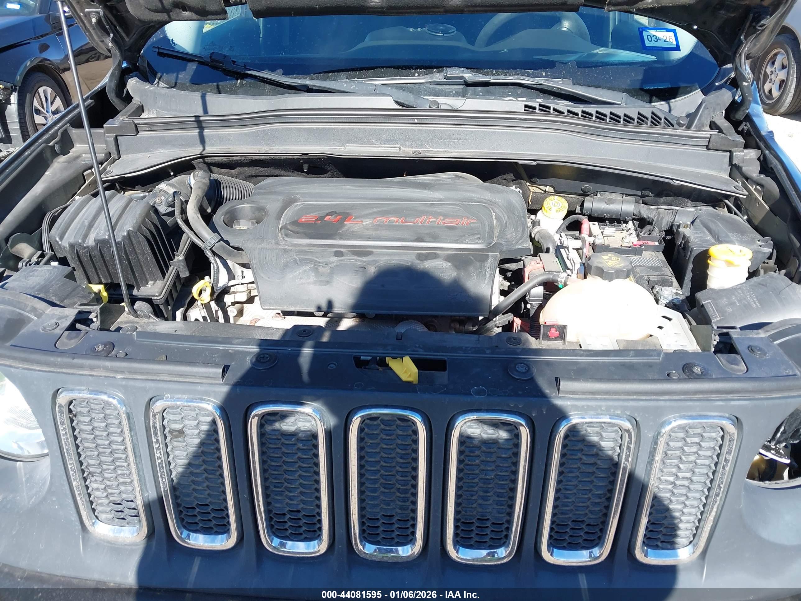 JEEP RENEGADE image 10
