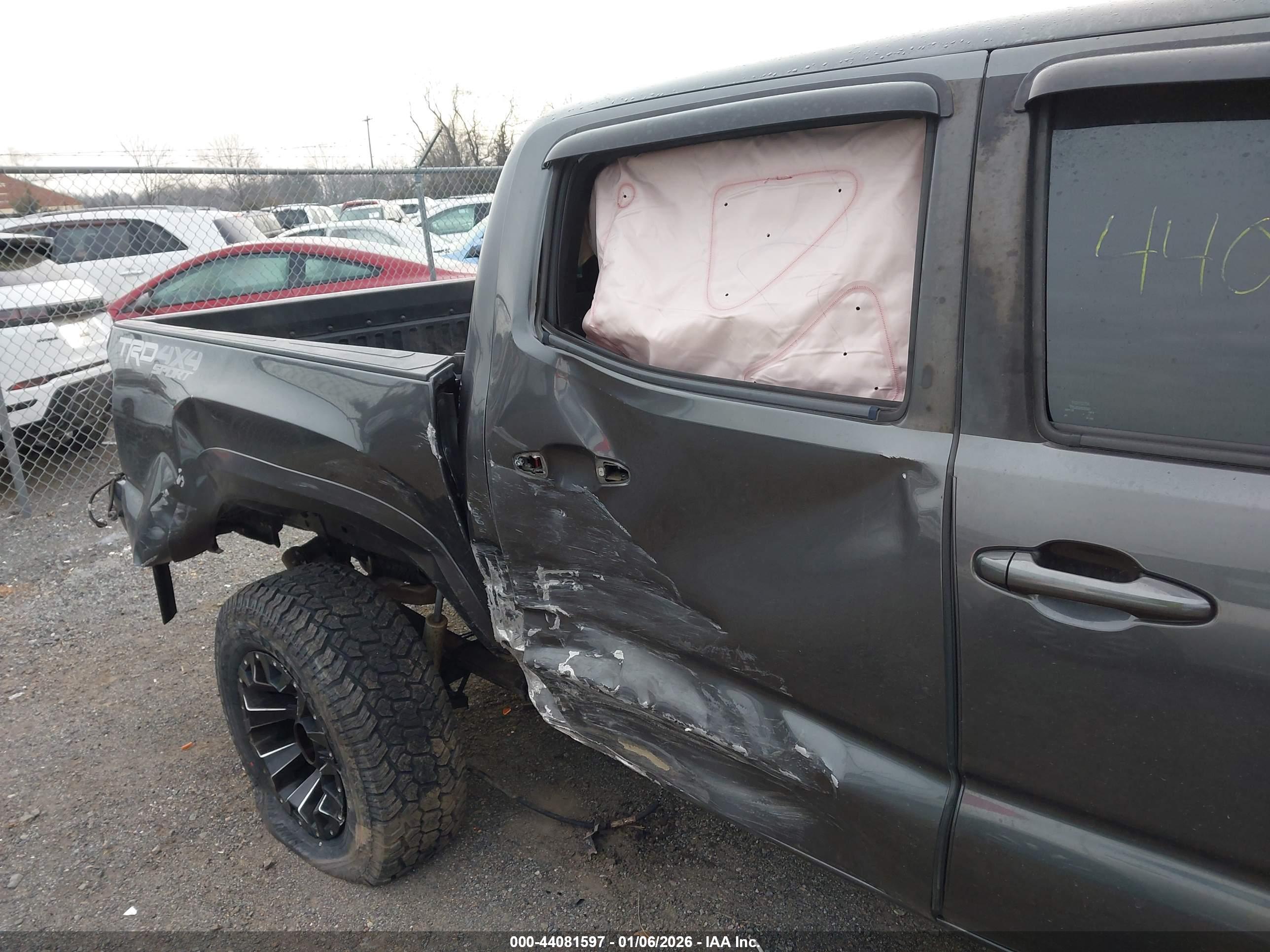 TOYOTA TACOMA image 6