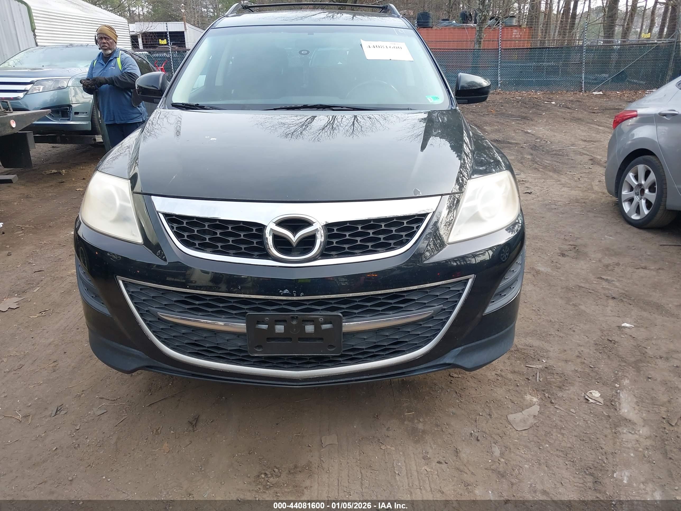 MAZDA CX-9 image 6