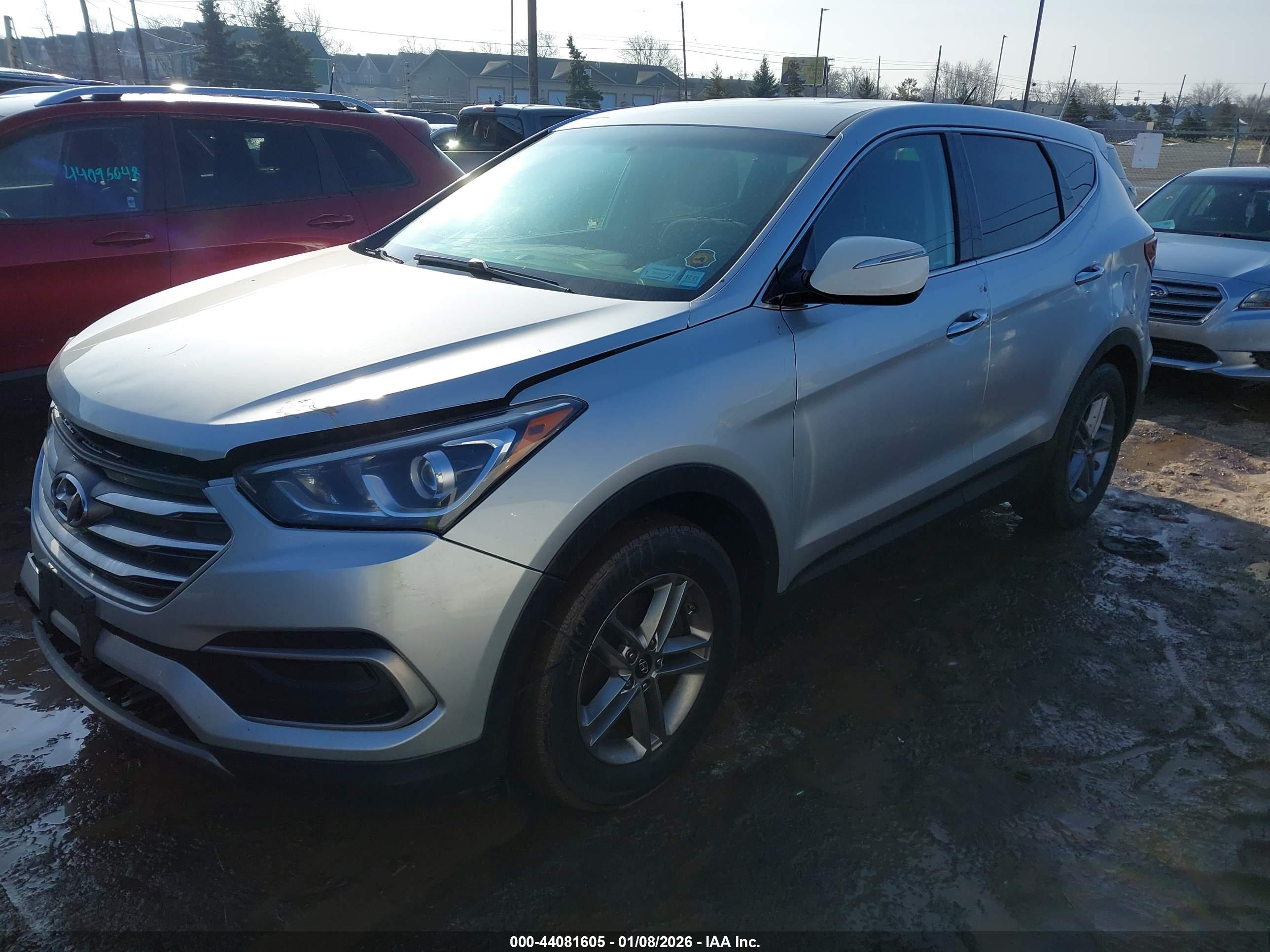 HYUNDAI SANTA image 2