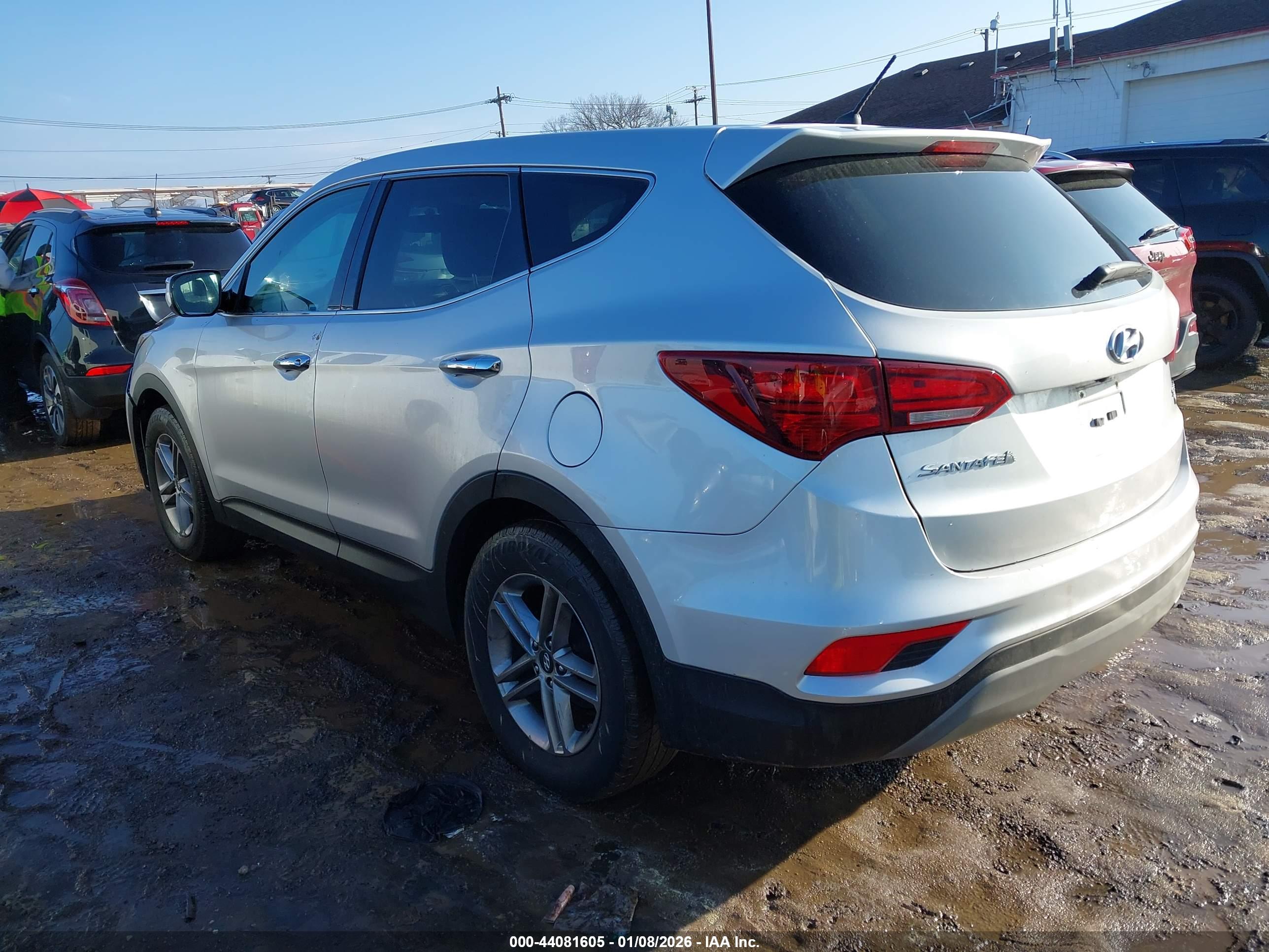 HYUNDAI SANTA image 3
