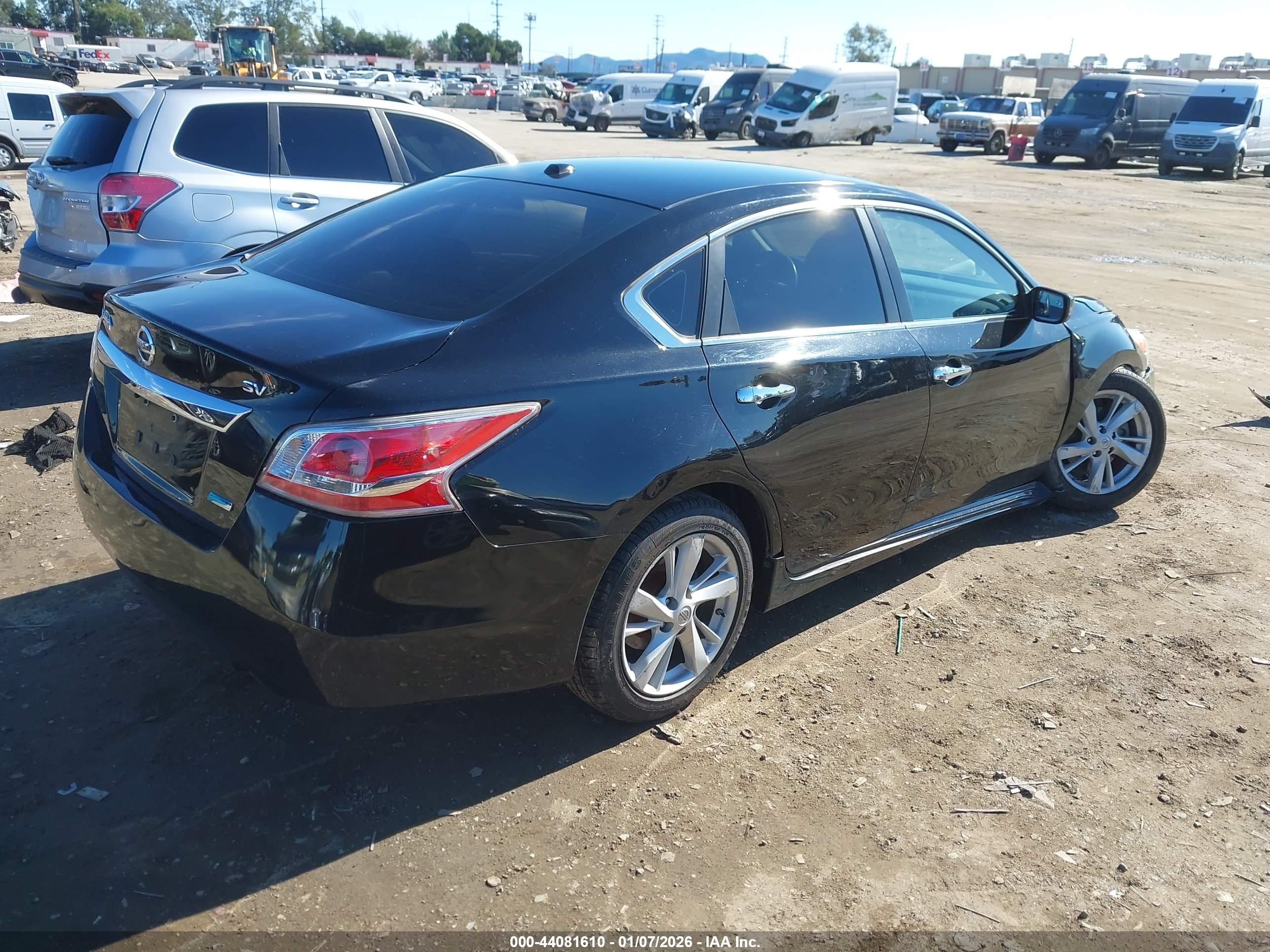 NISSAN ALTIMA image 4