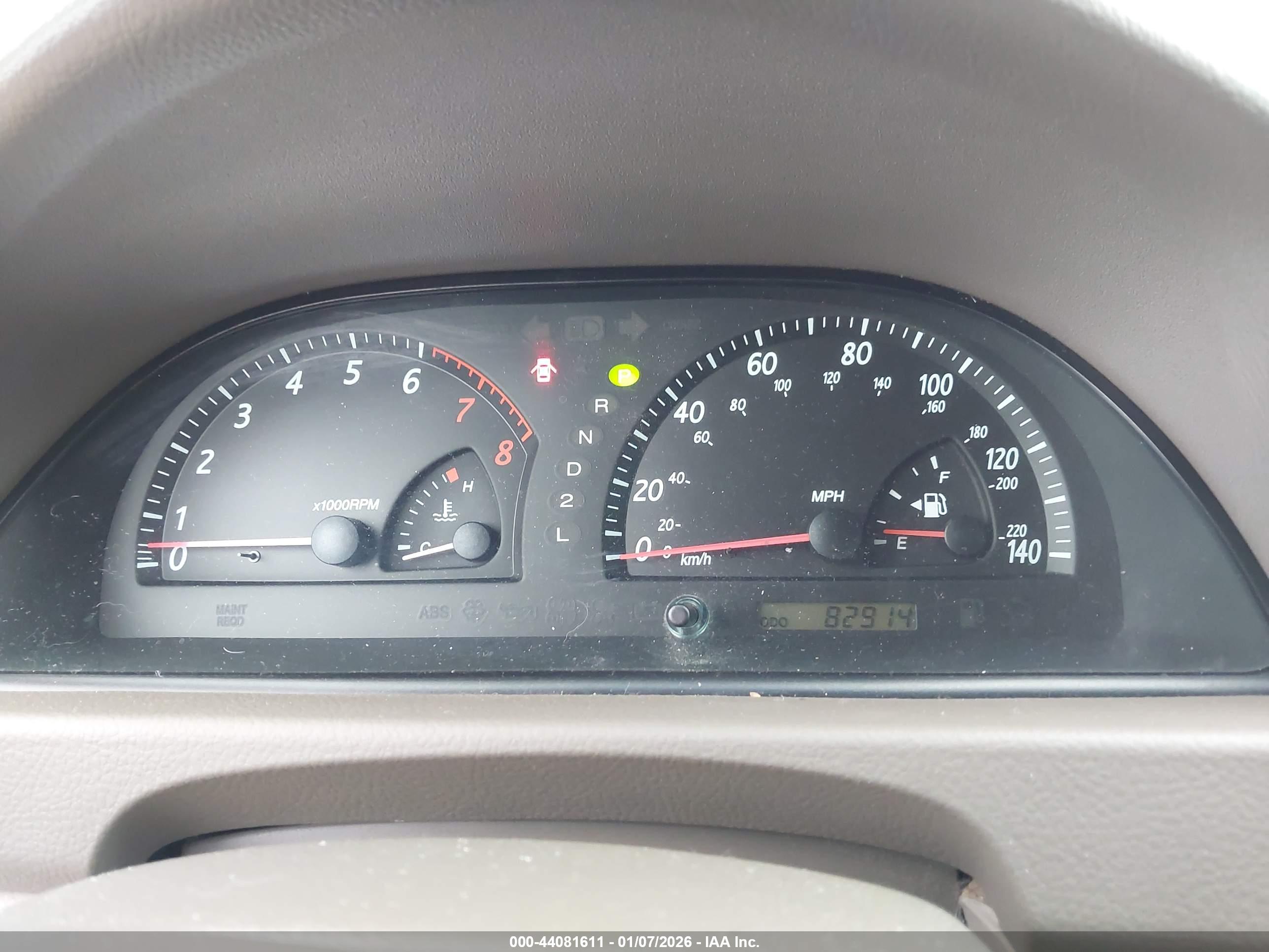 TOYOTA CAMRY image 7
