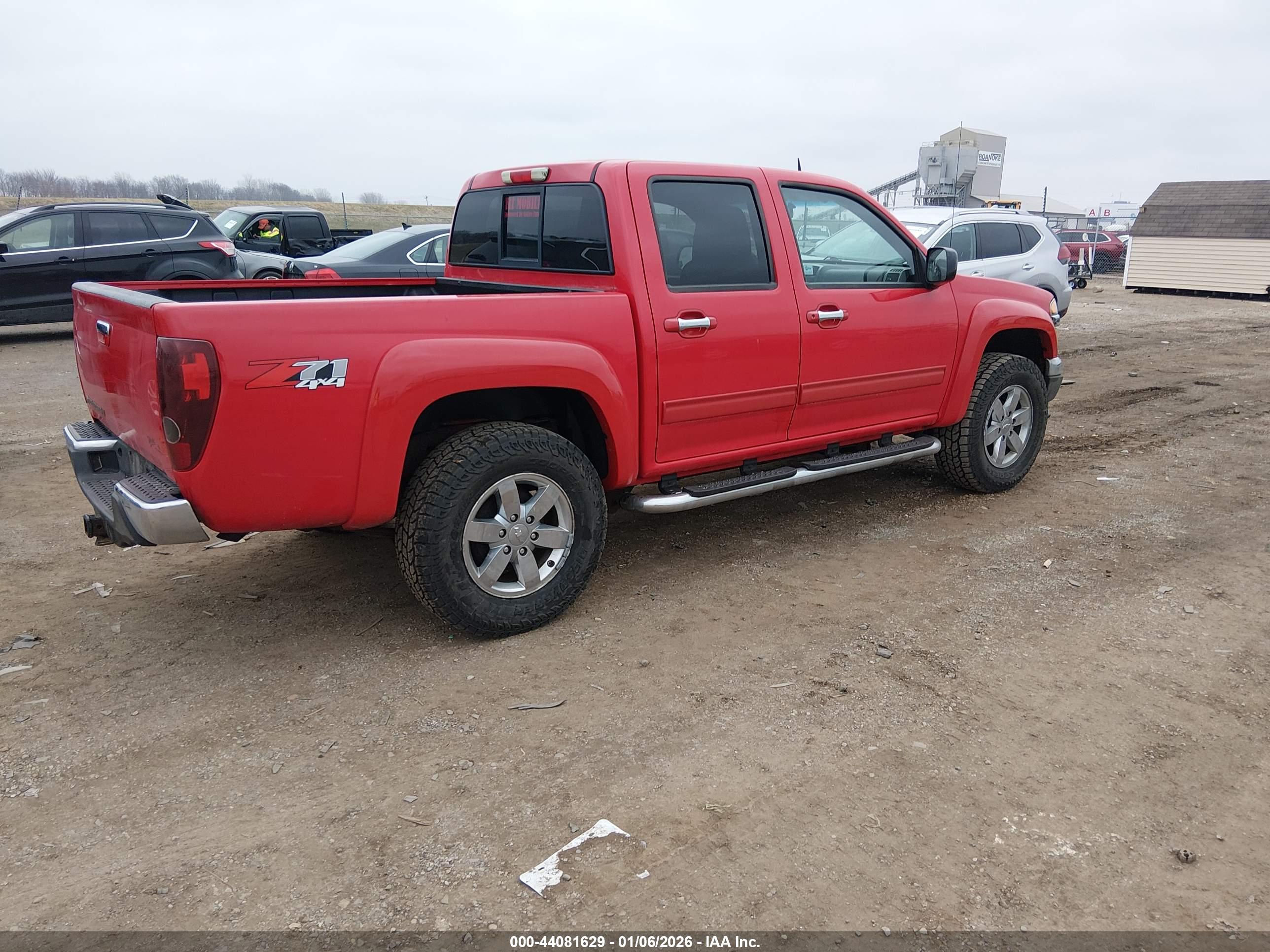 CHEVROLET COLORADO image 4
