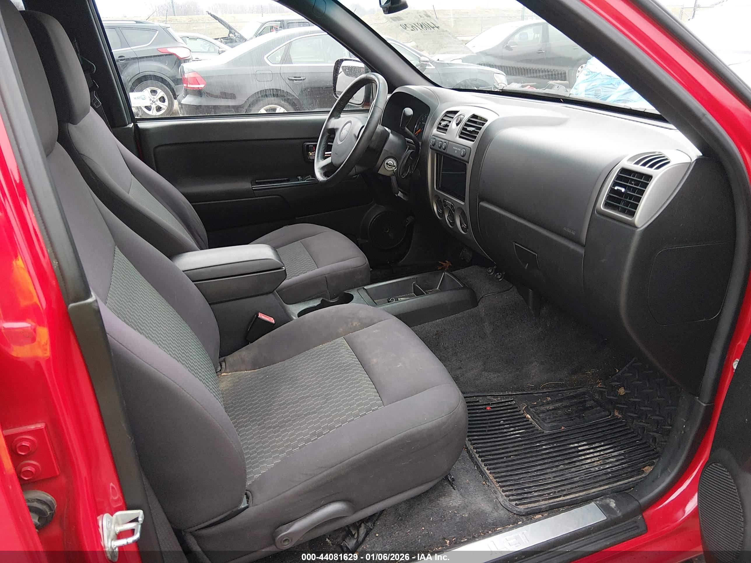 CHEVROLET COLORADO image 5