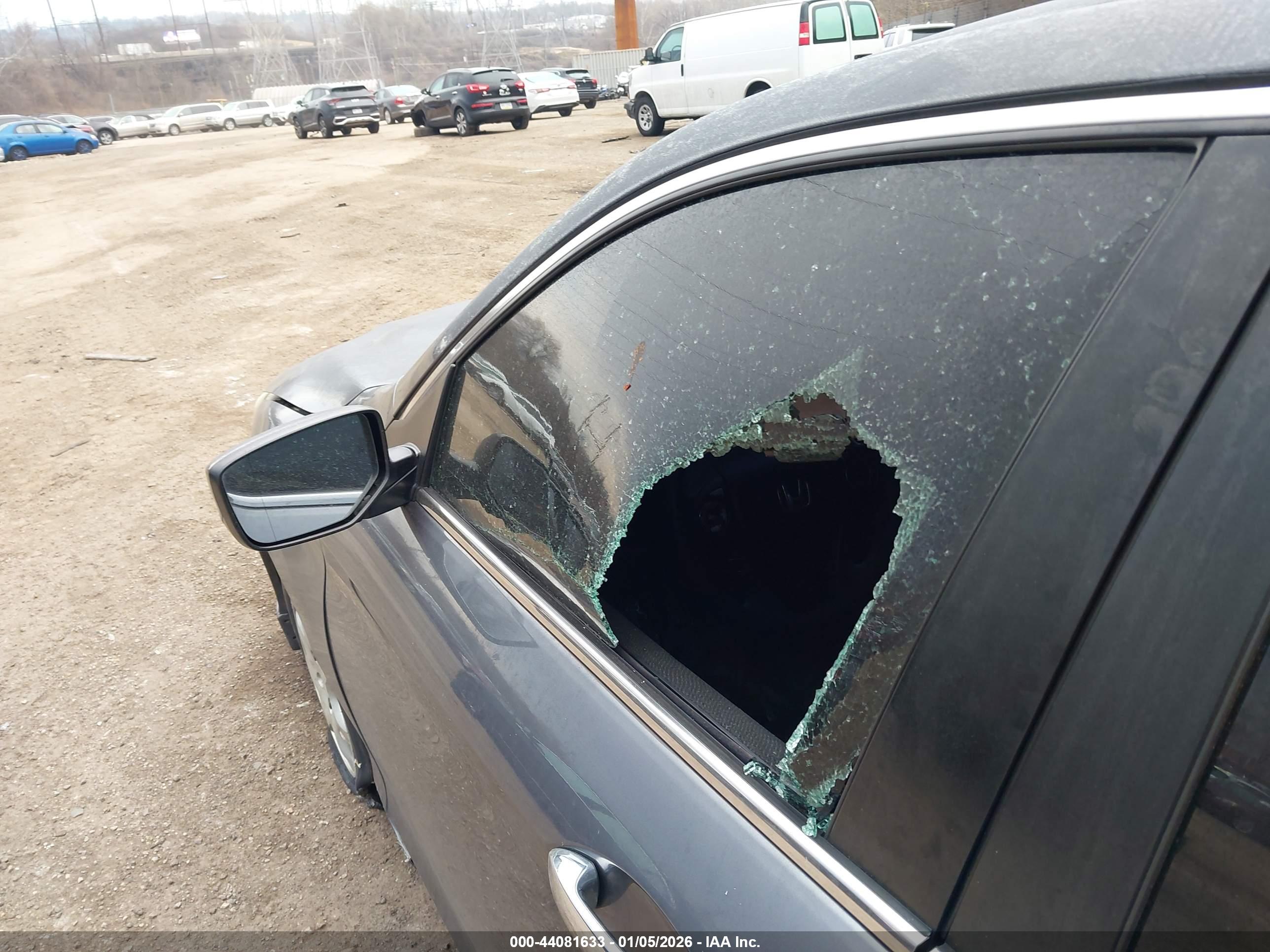 HONDA ACCORD image 6