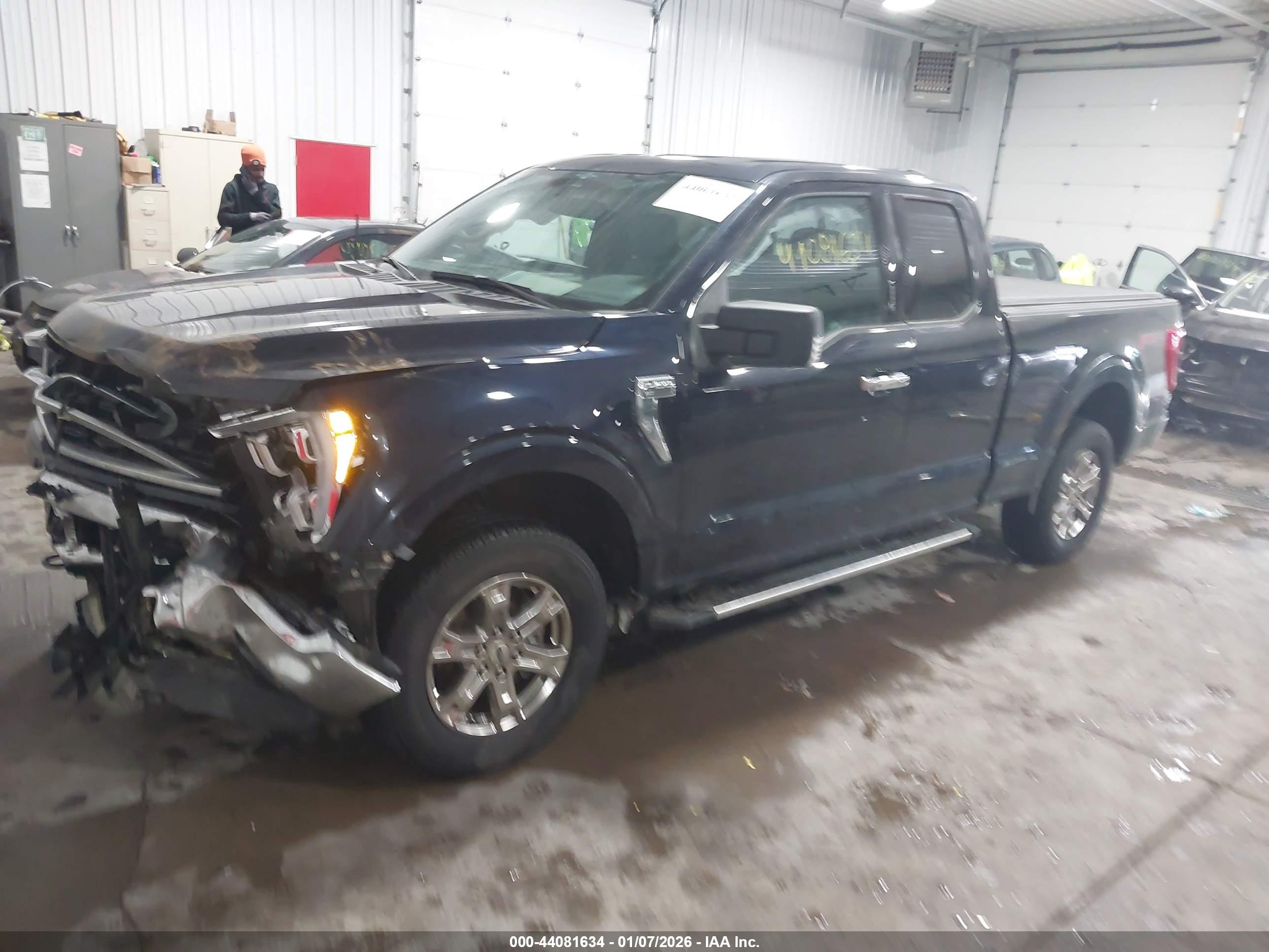 FORD F-150 image 2