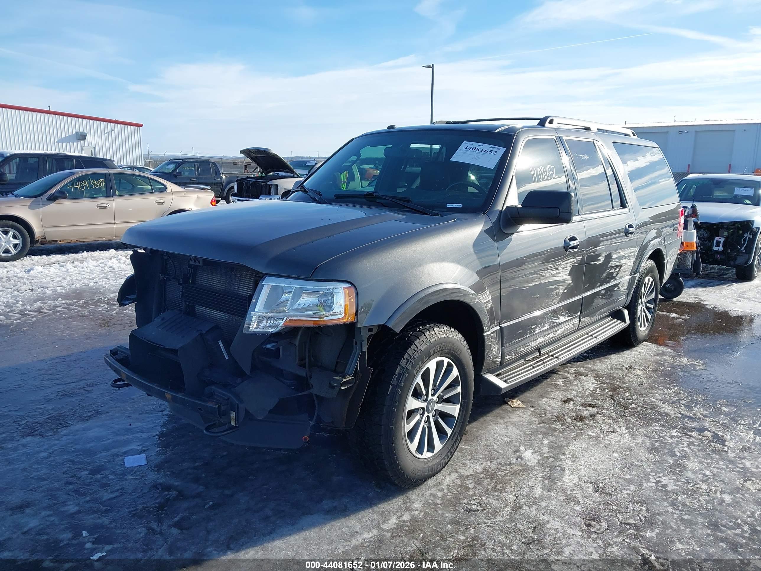 FORD EXPEDITION image 2