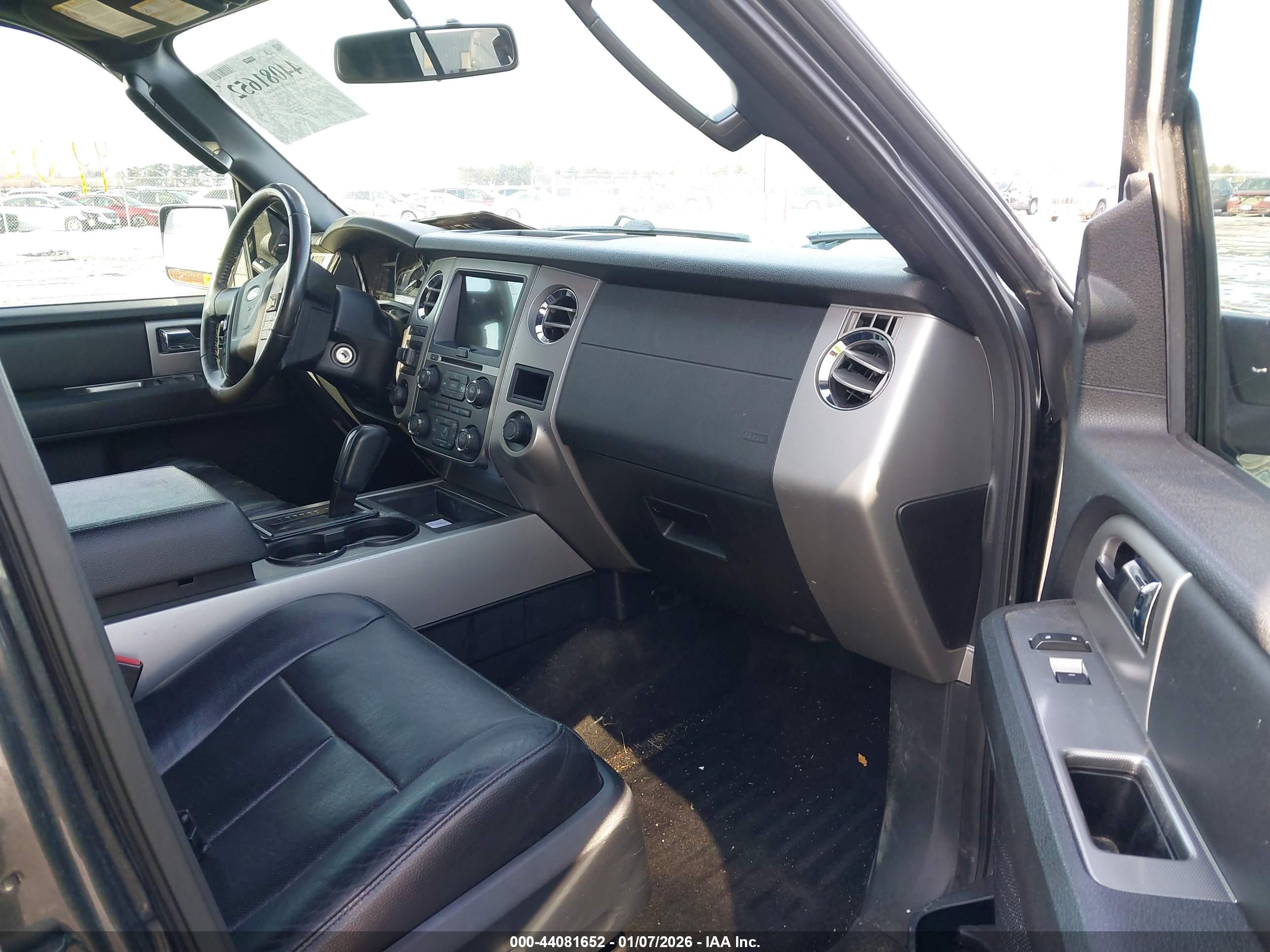 FORD EXPEDITION image 5