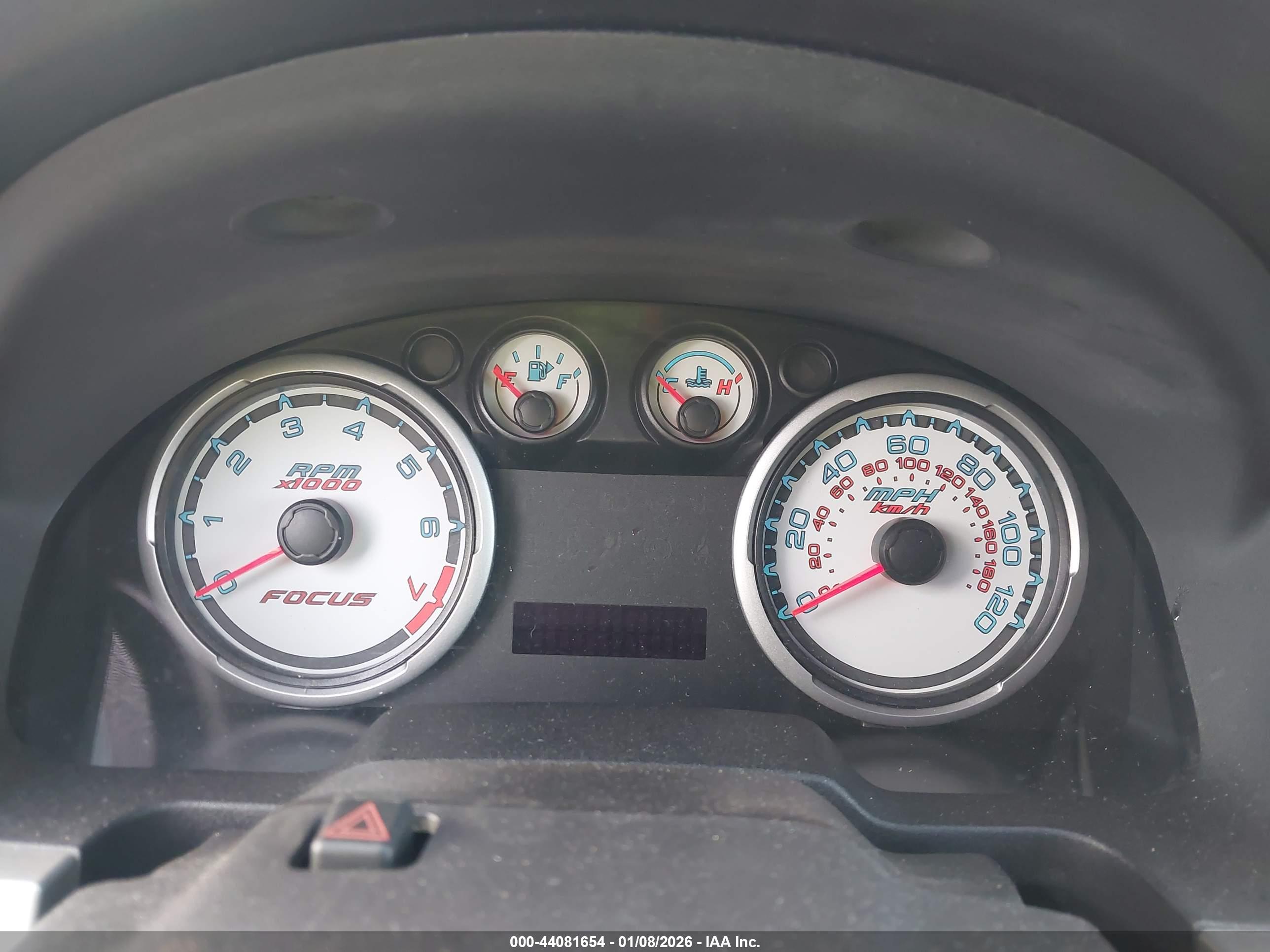 FORD FOCUS image 7
