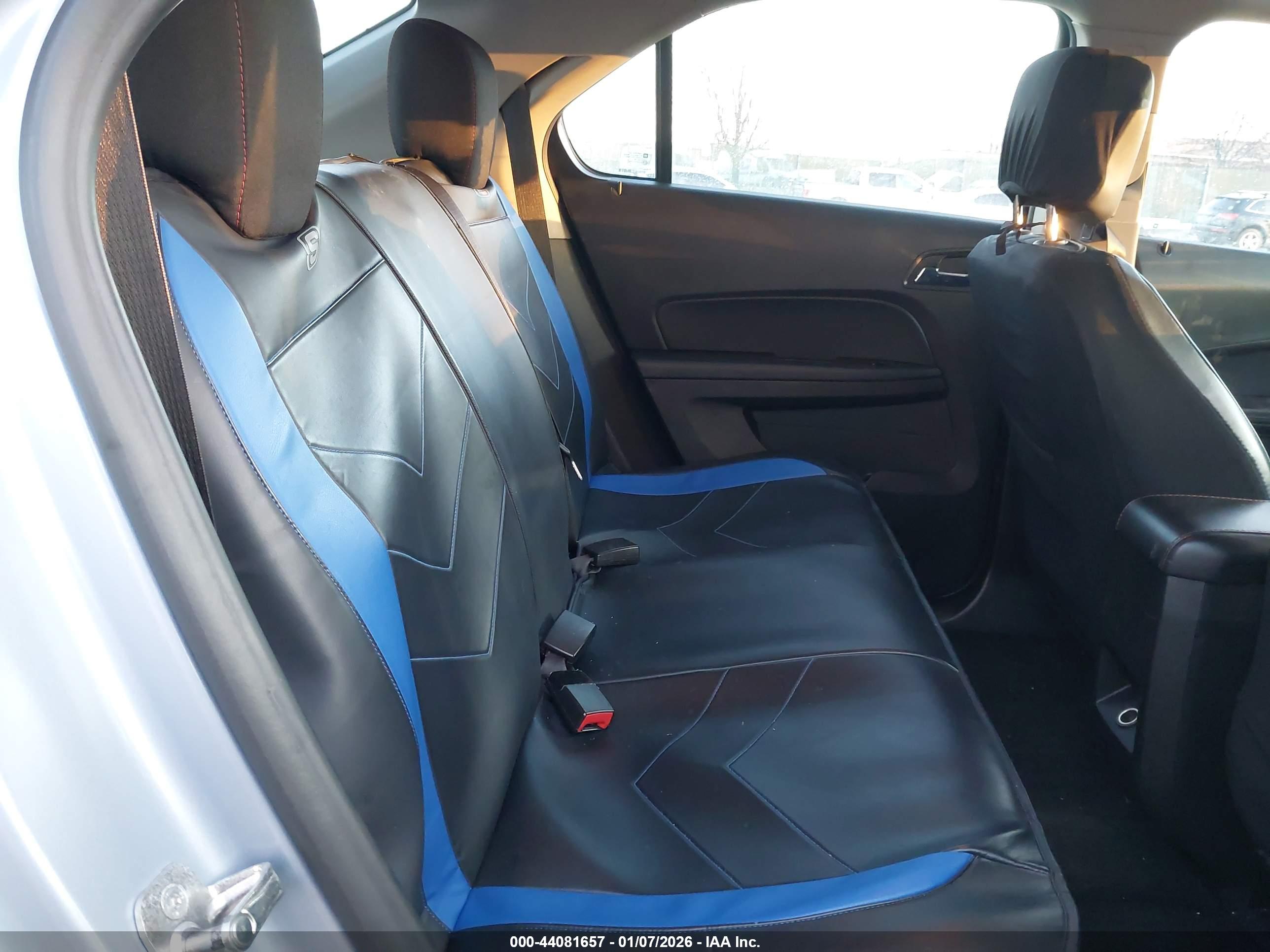 CHEVROLET EQUINOX image 8