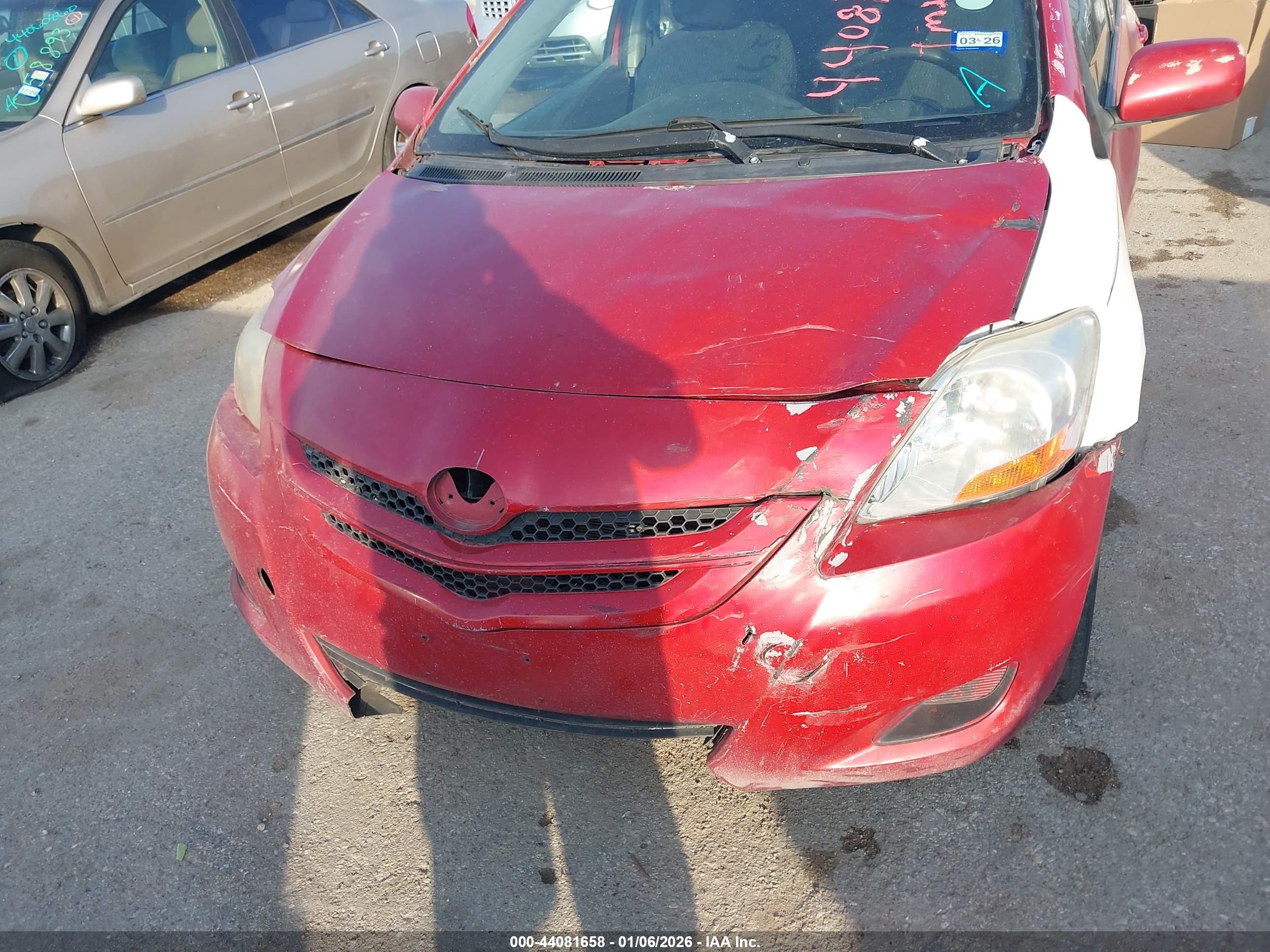 TOYOTA YARIS image 6