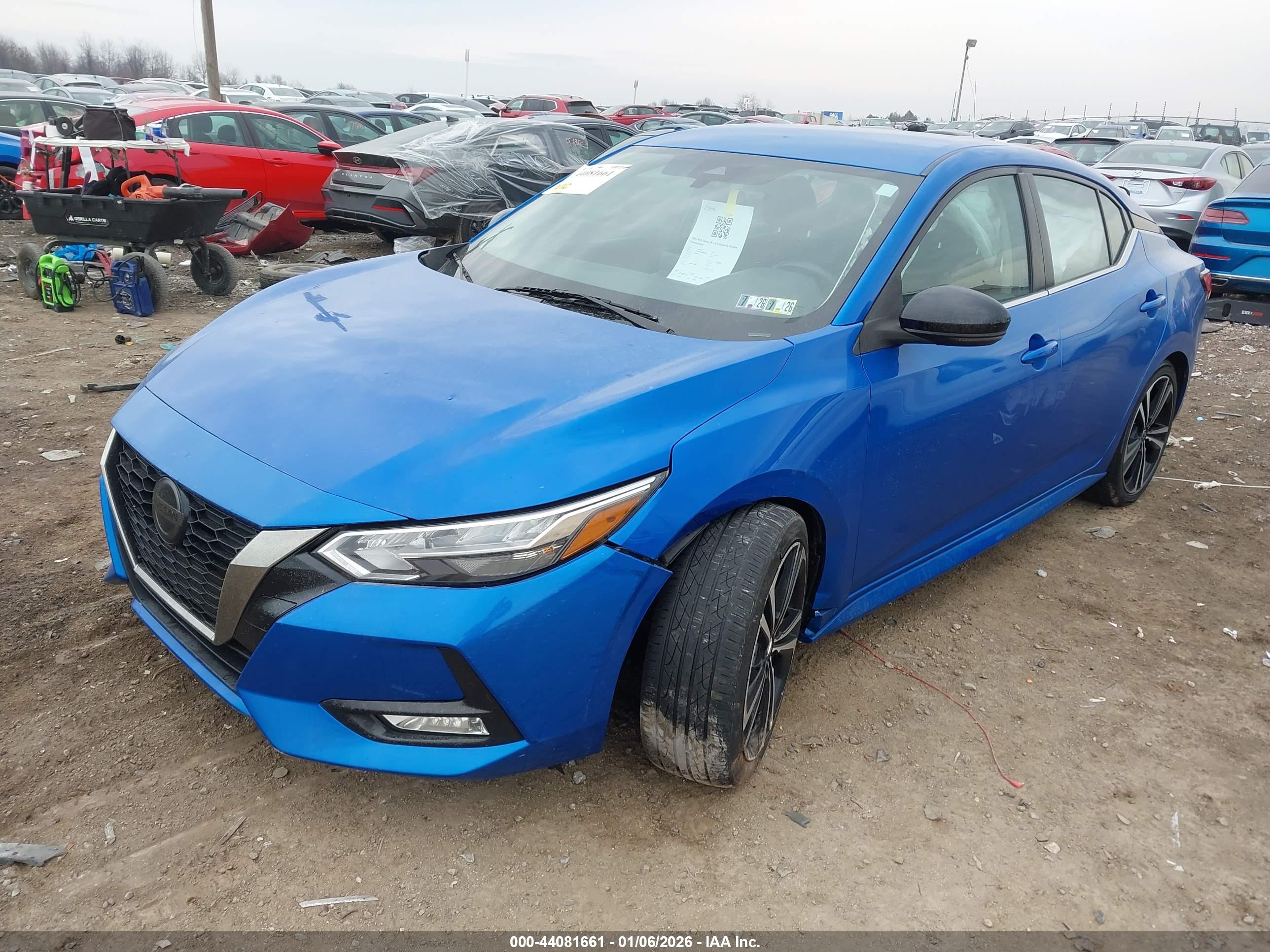 NISSAN SENTRA image 2