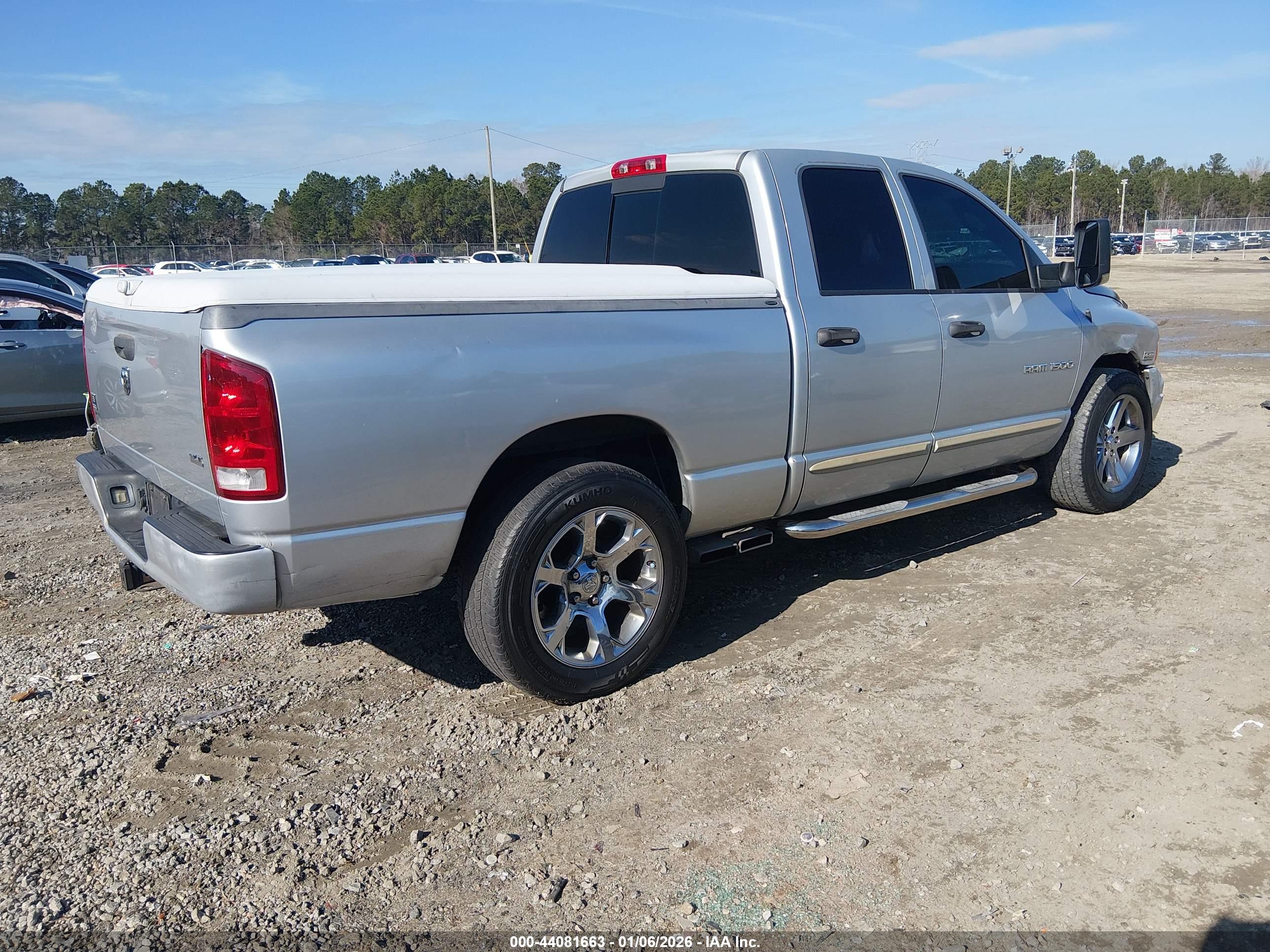 DODGE RAM image 4