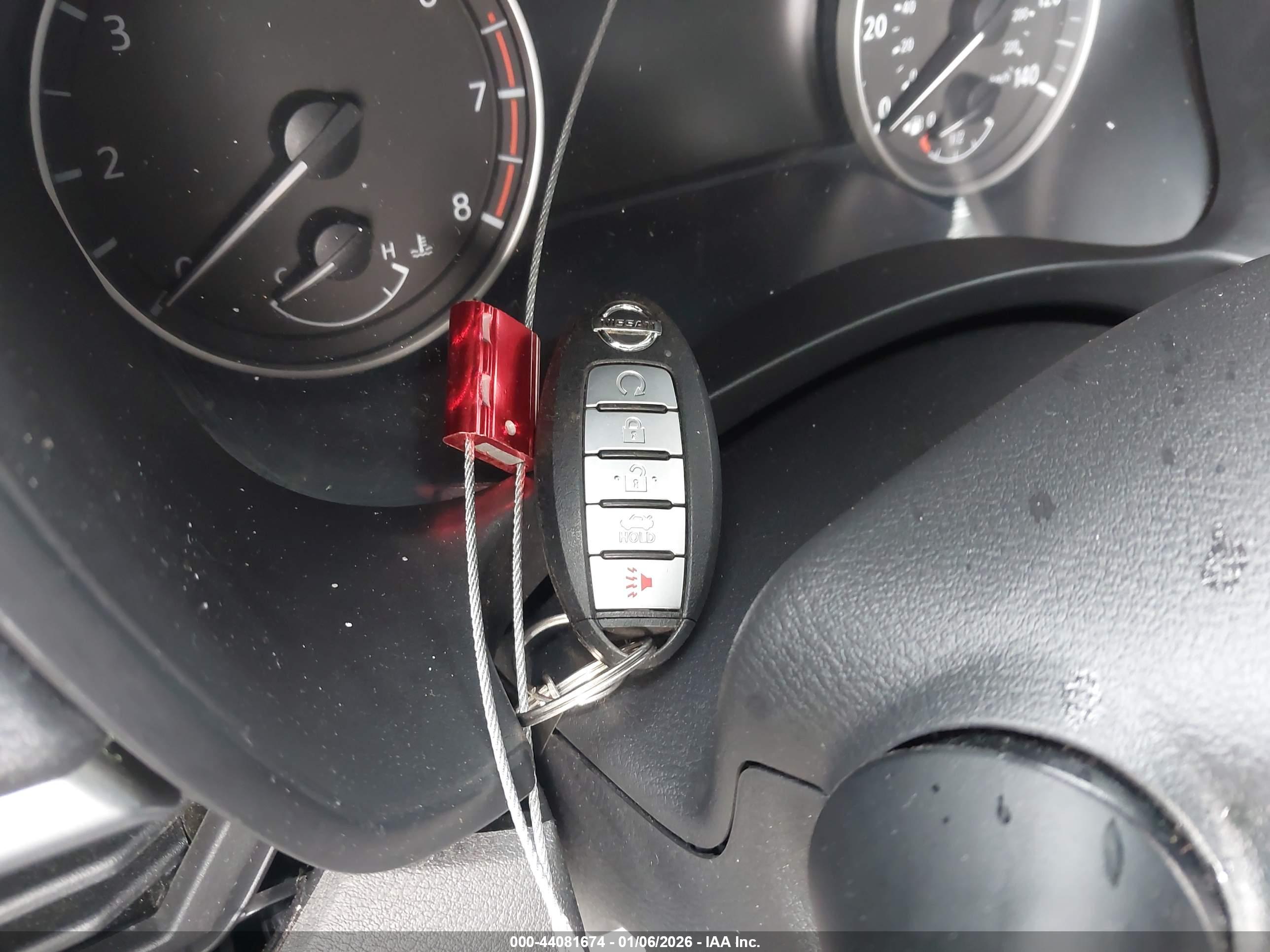 NISSAN ALTIMA image 11