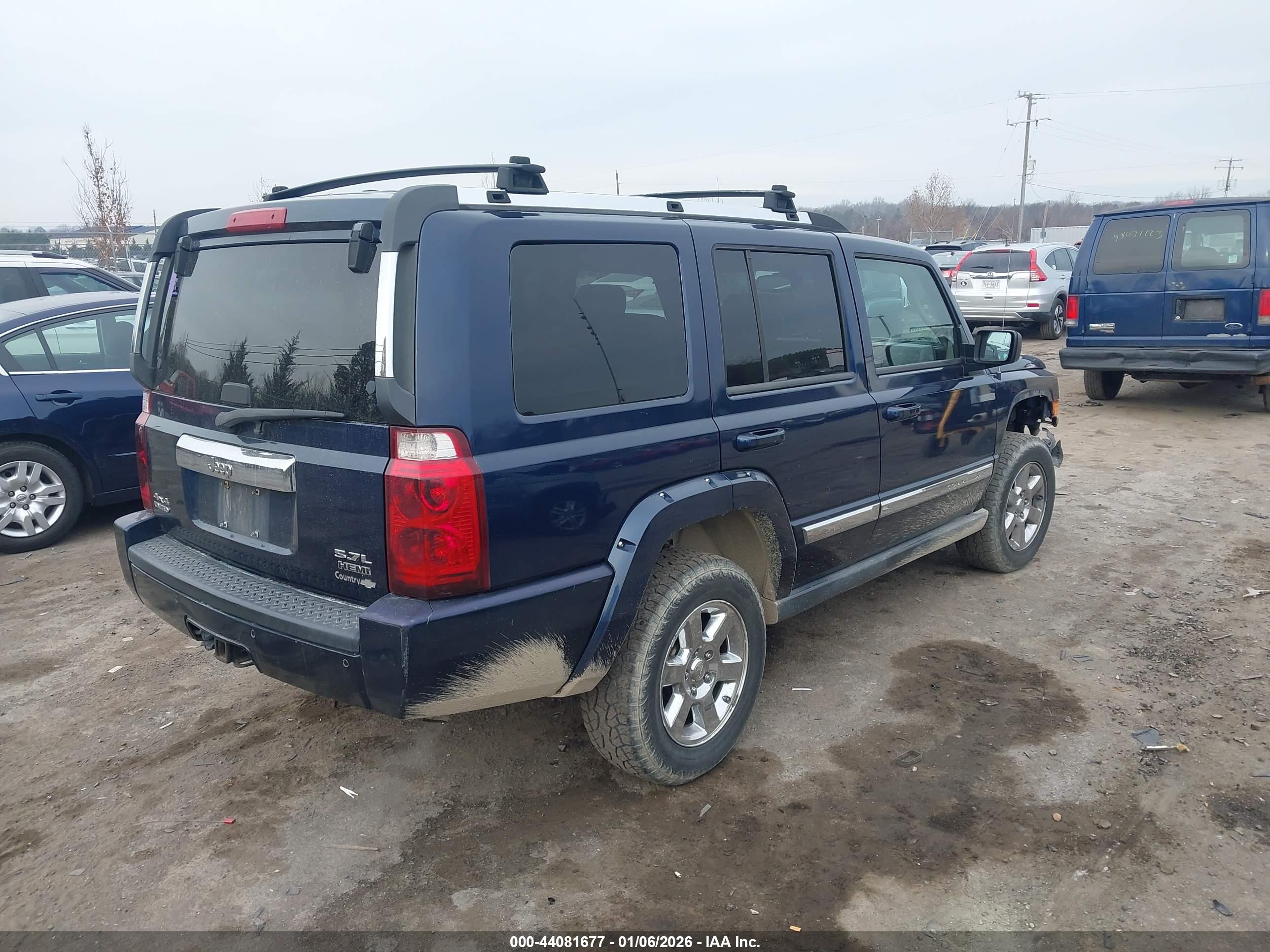 JEEP COMMANDER image 4