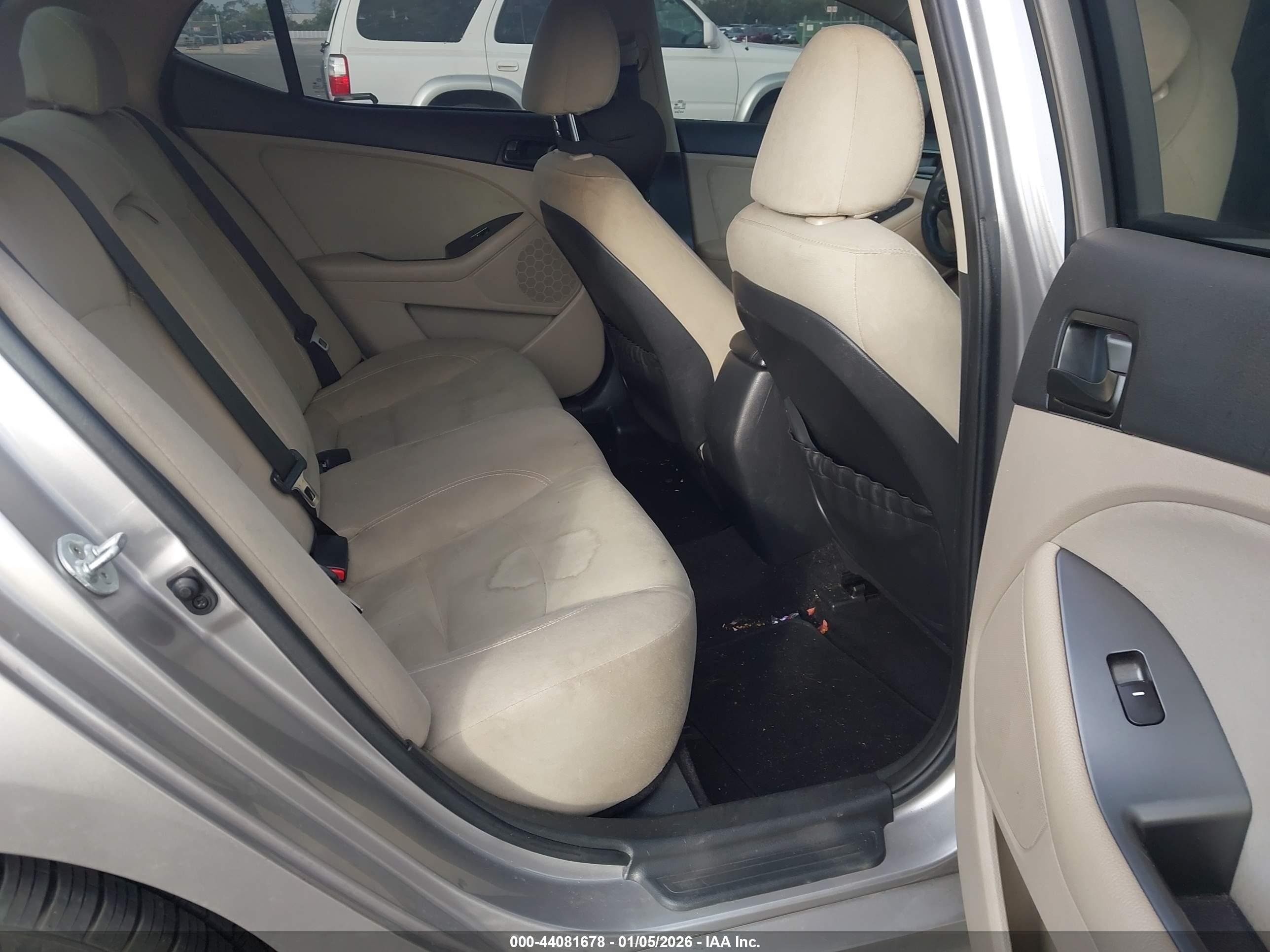KIA OPTIMA image 8
