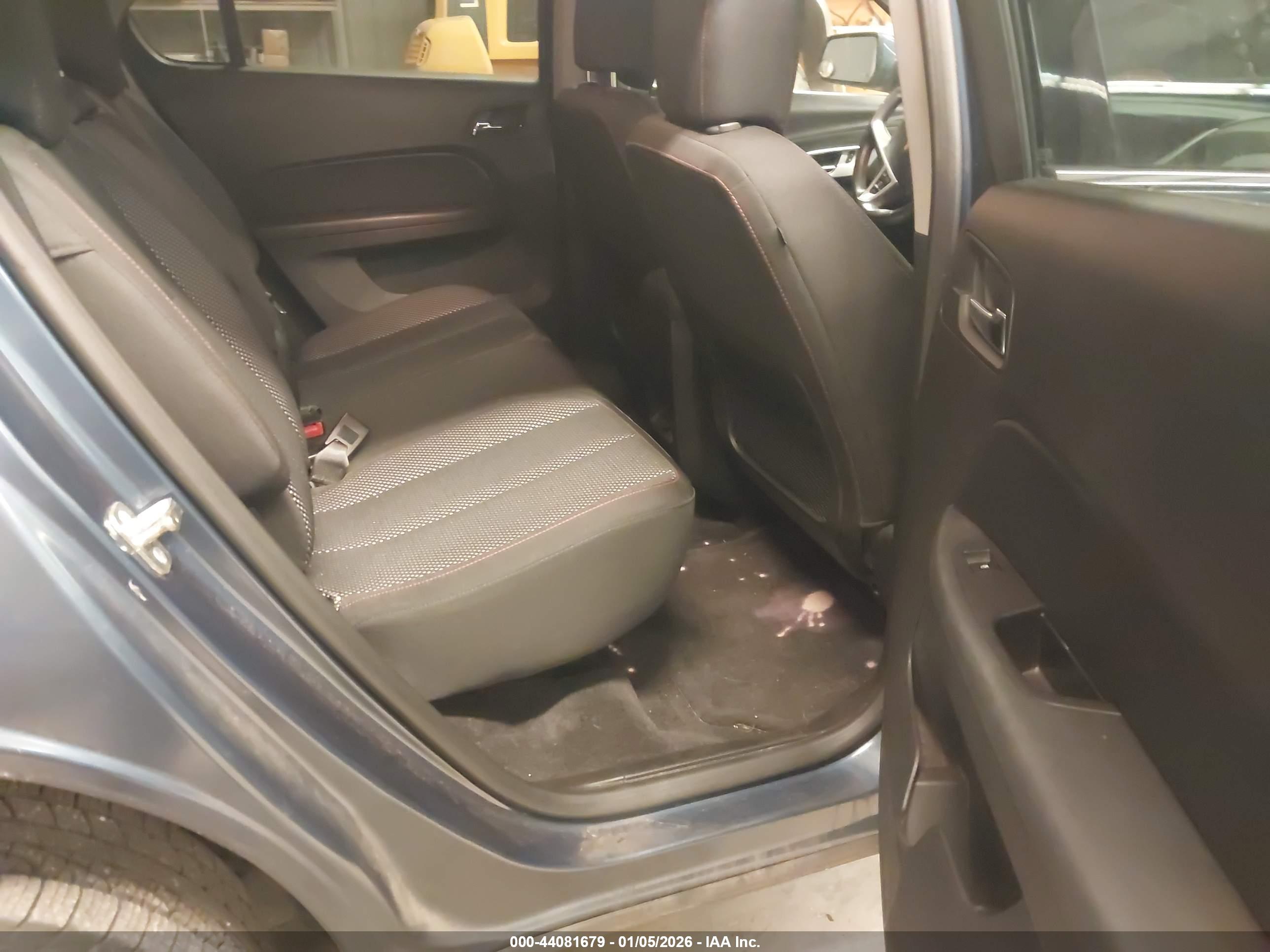 CHEVROLET EQUINOX image 8