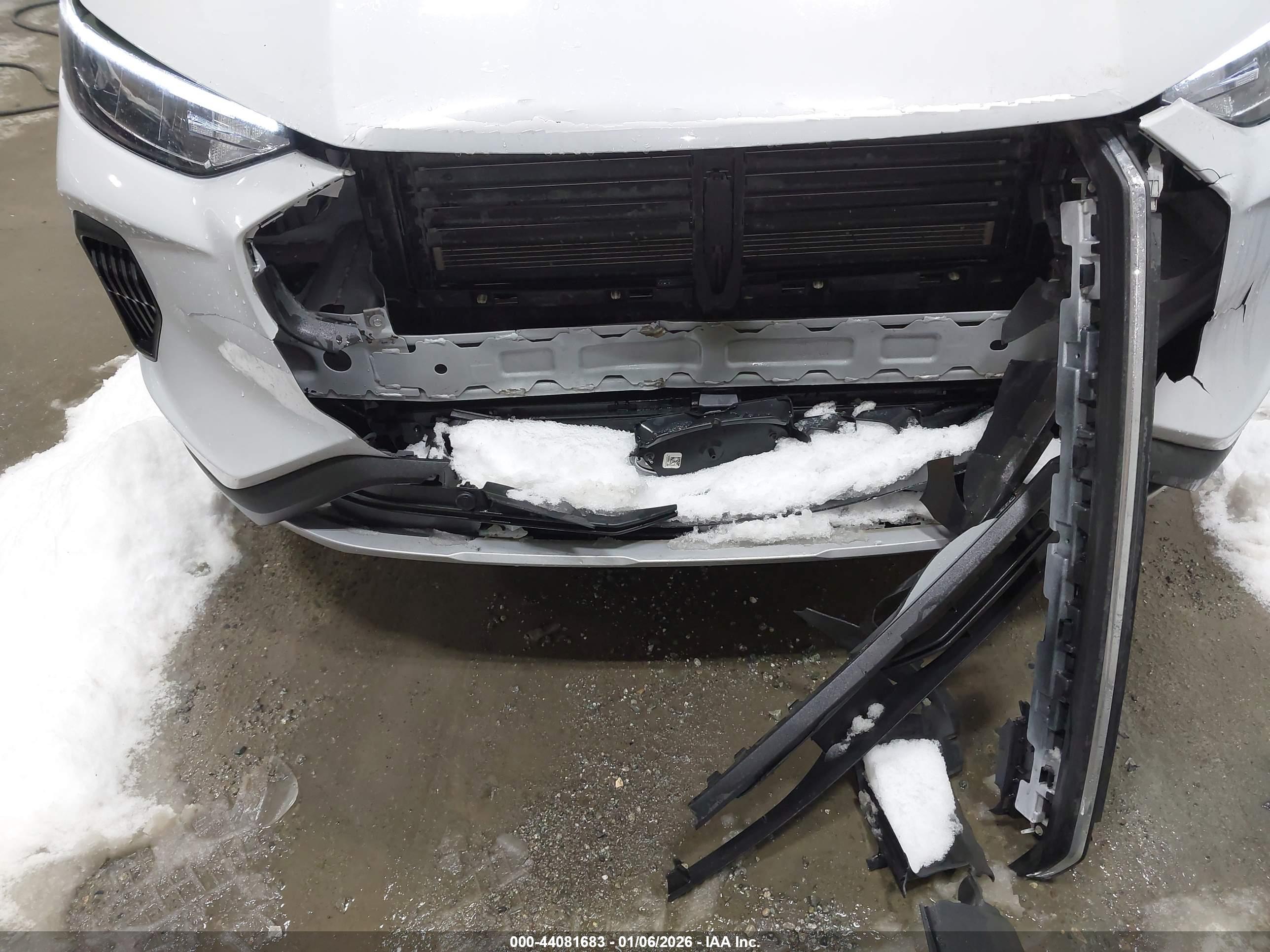 FORD ESCAPE image 6