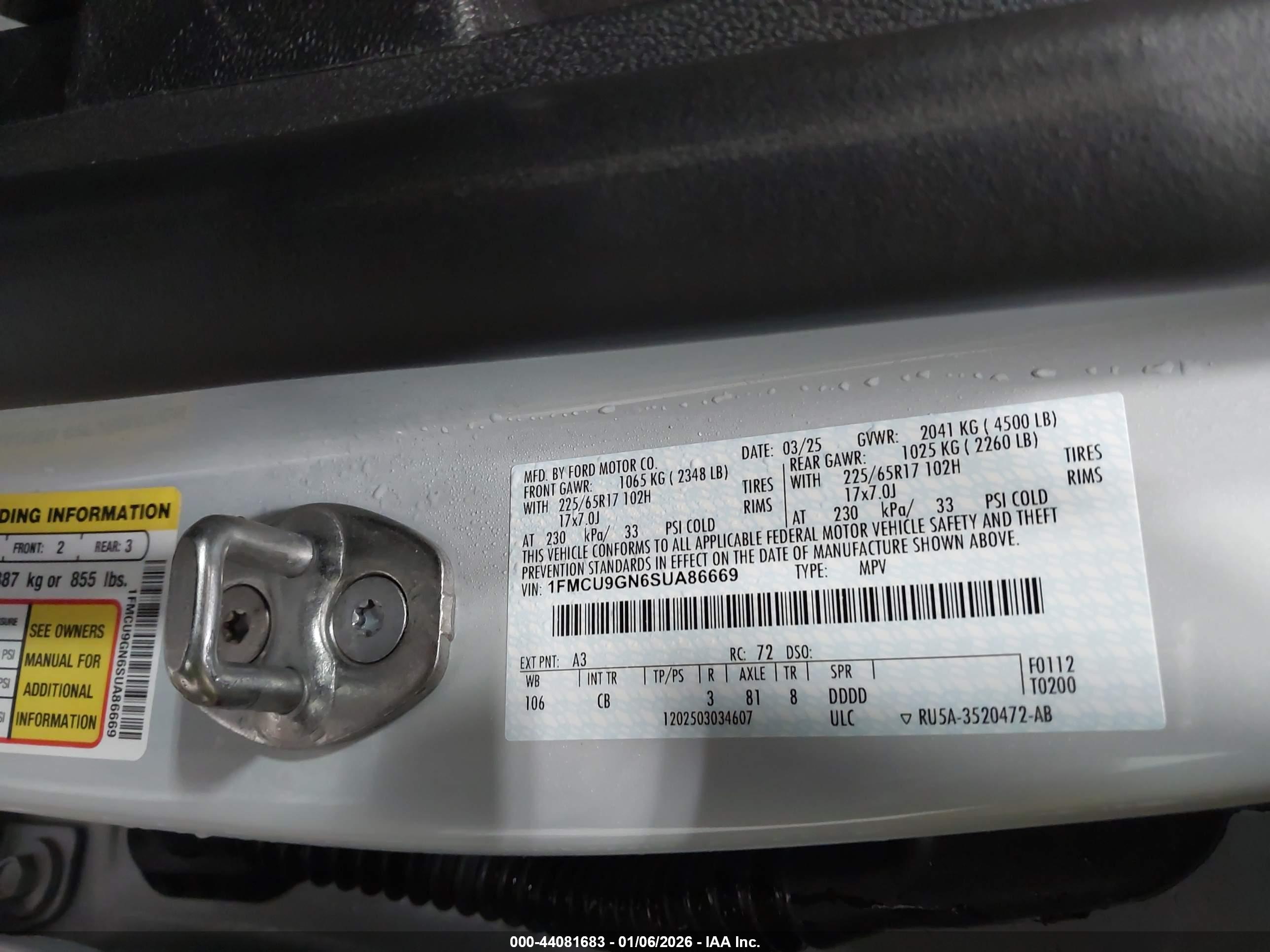 FORD ESCAPE image 9