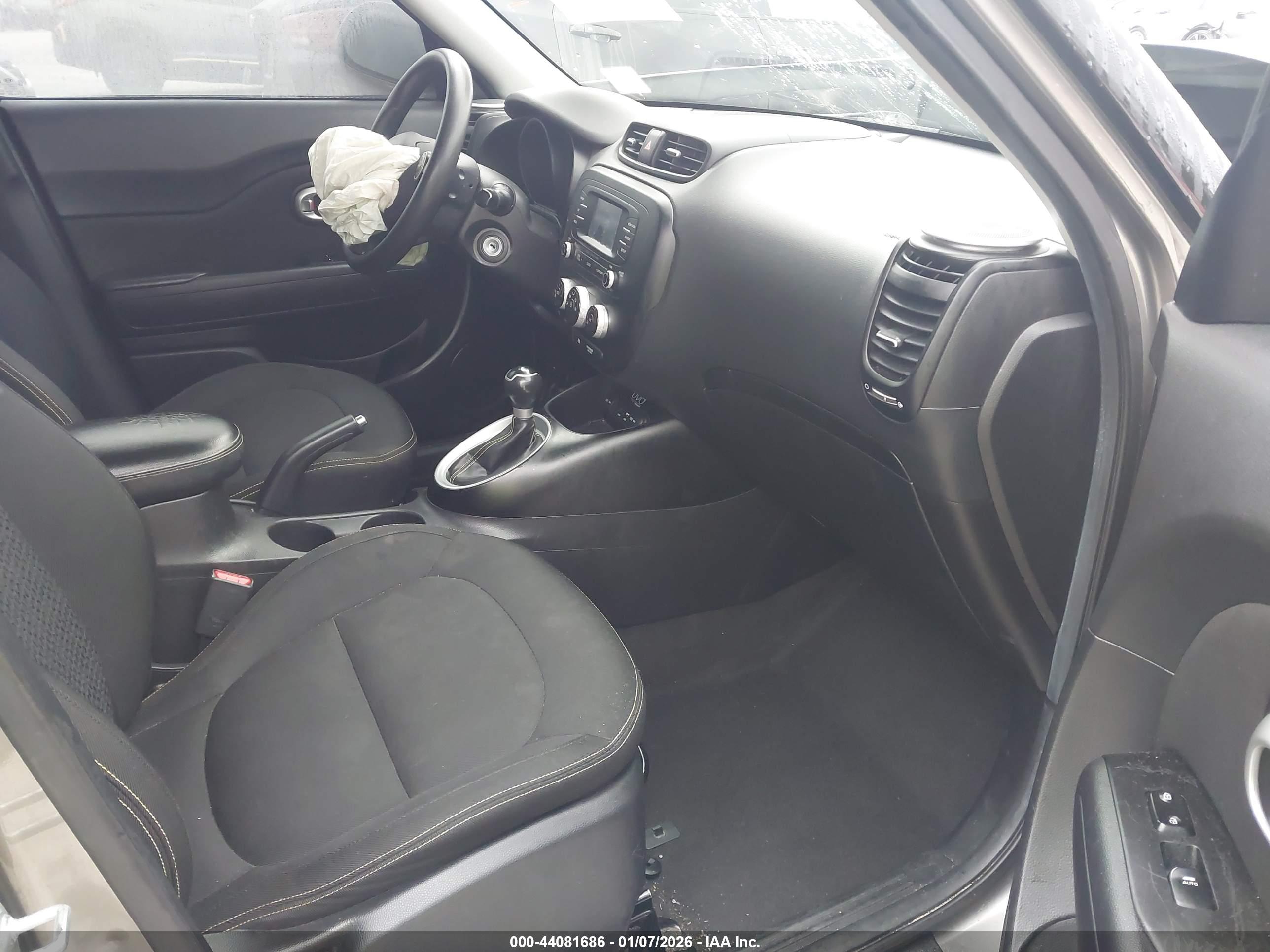 KIA SOUL image 5