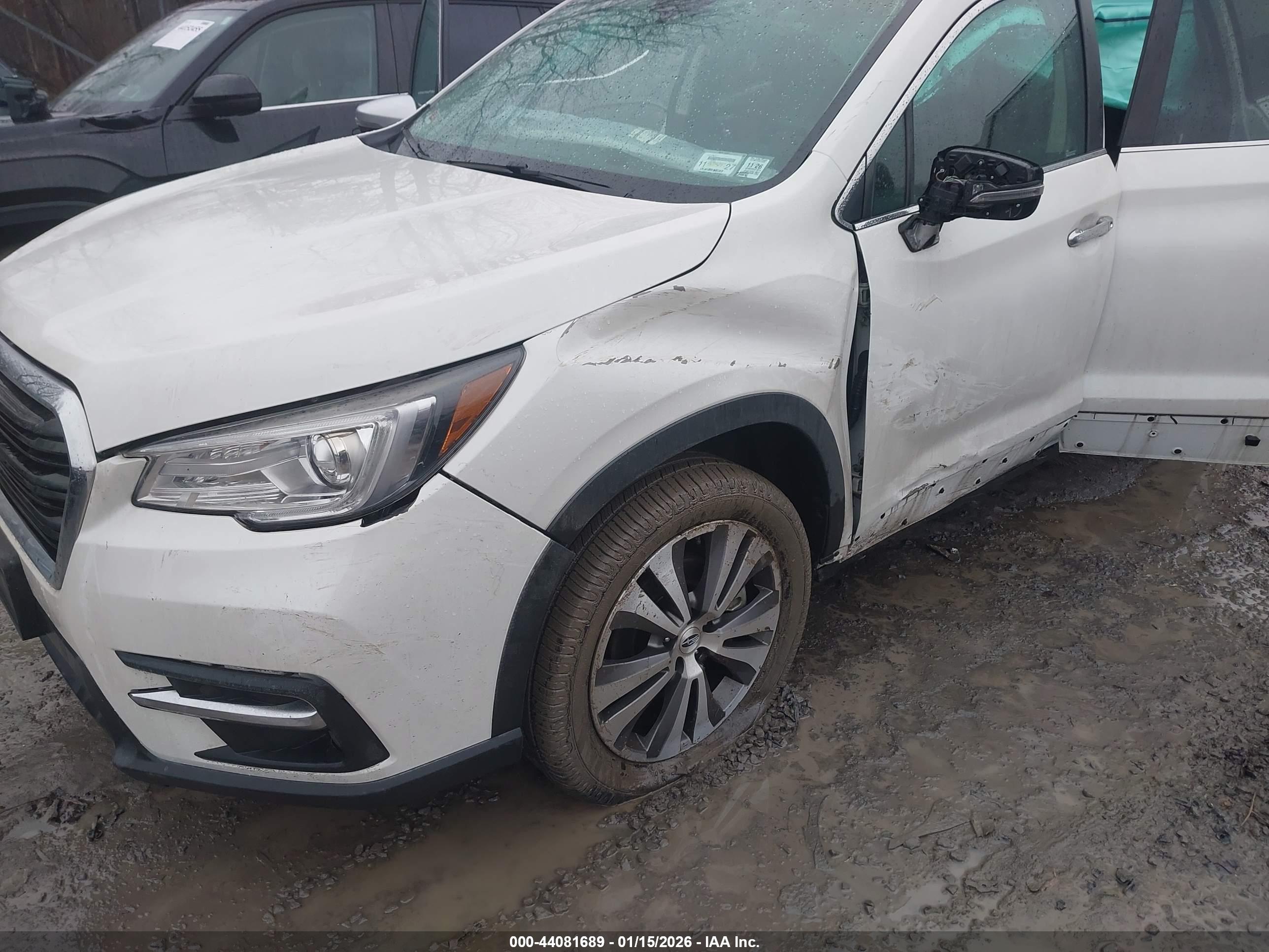 SUBARU ASCENT image 6