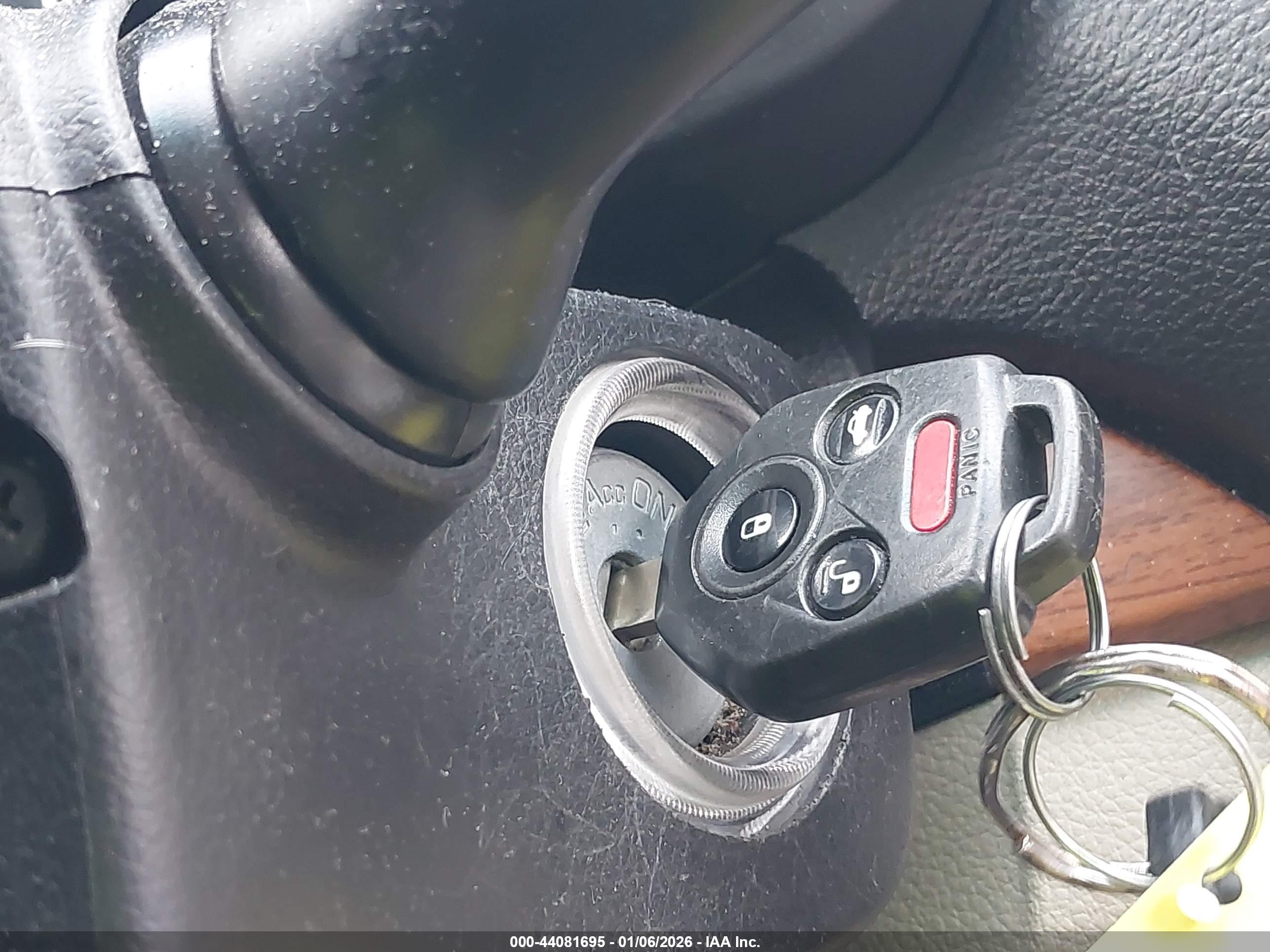 SUBARU OUTBACK image 11