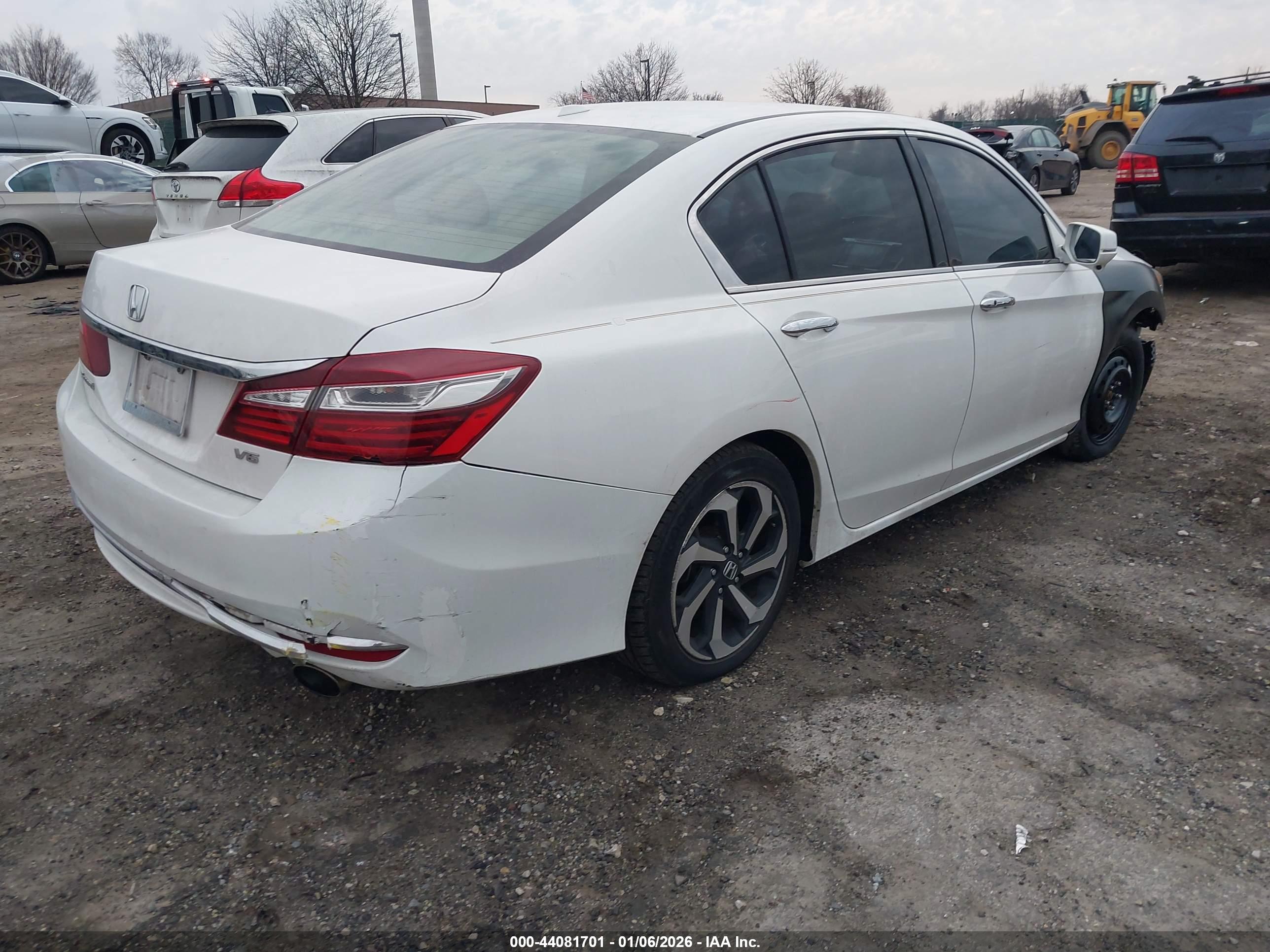 HONDA ACCORD image 4