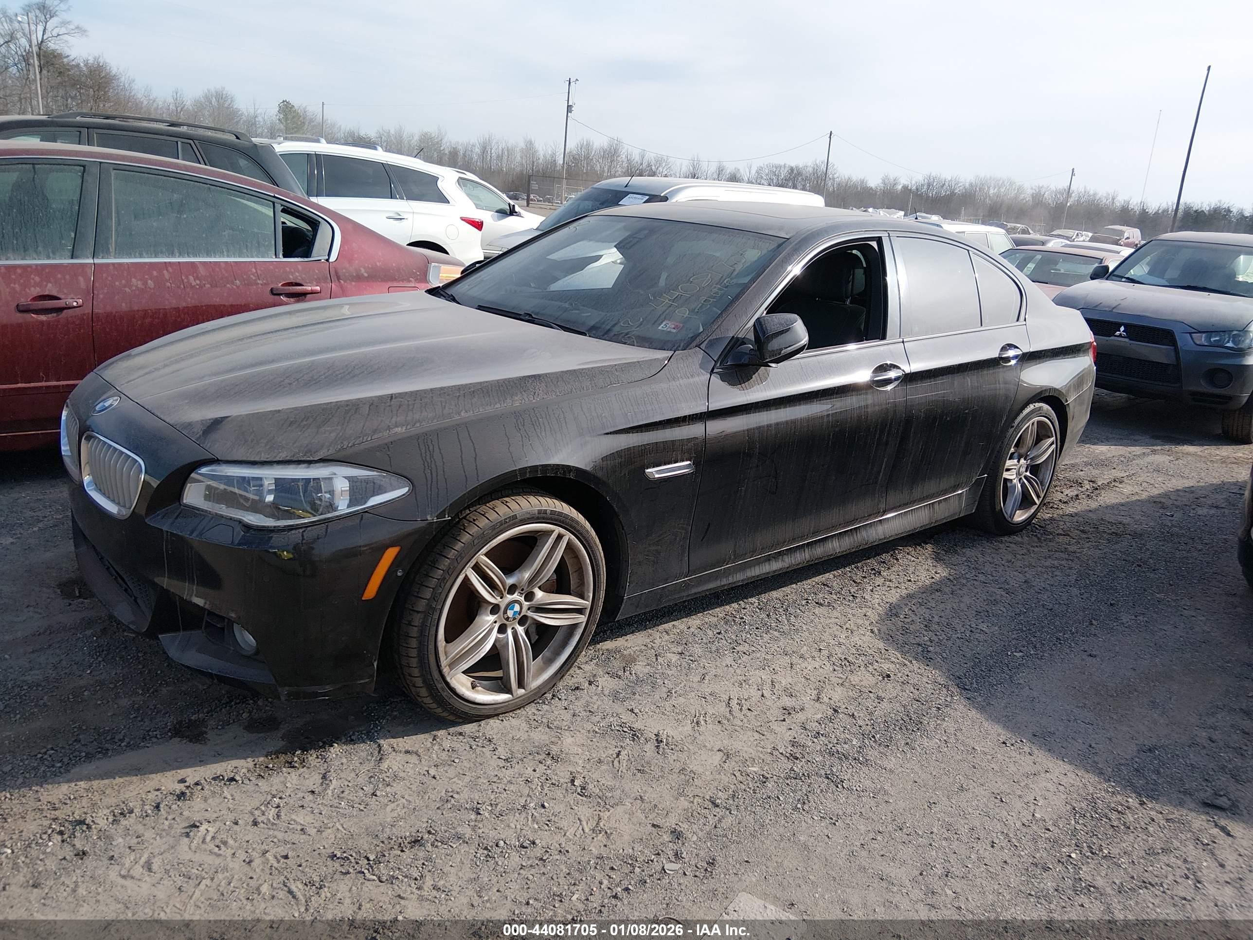 BMW 550I image 2