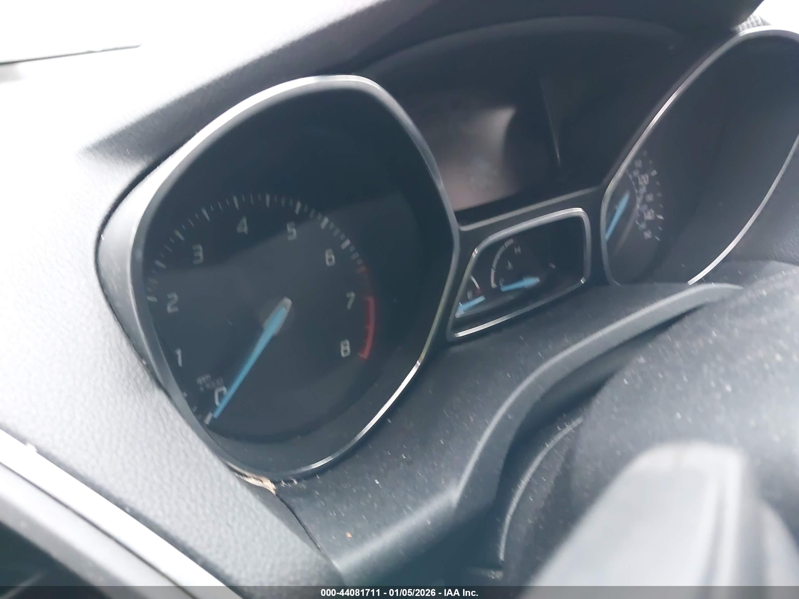 FORD ESCAPE image 7