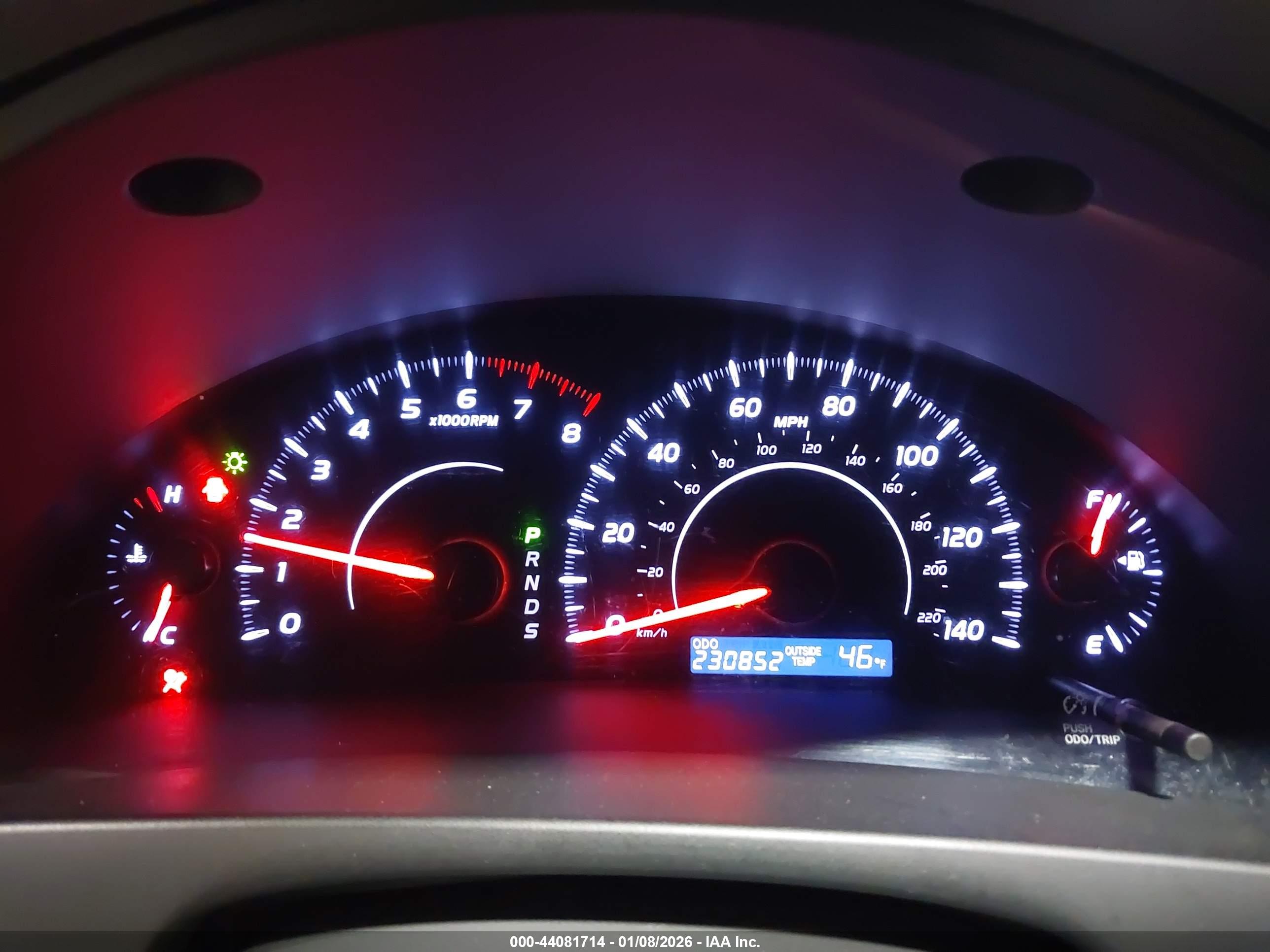 TOYOTA CAMRY image 7
