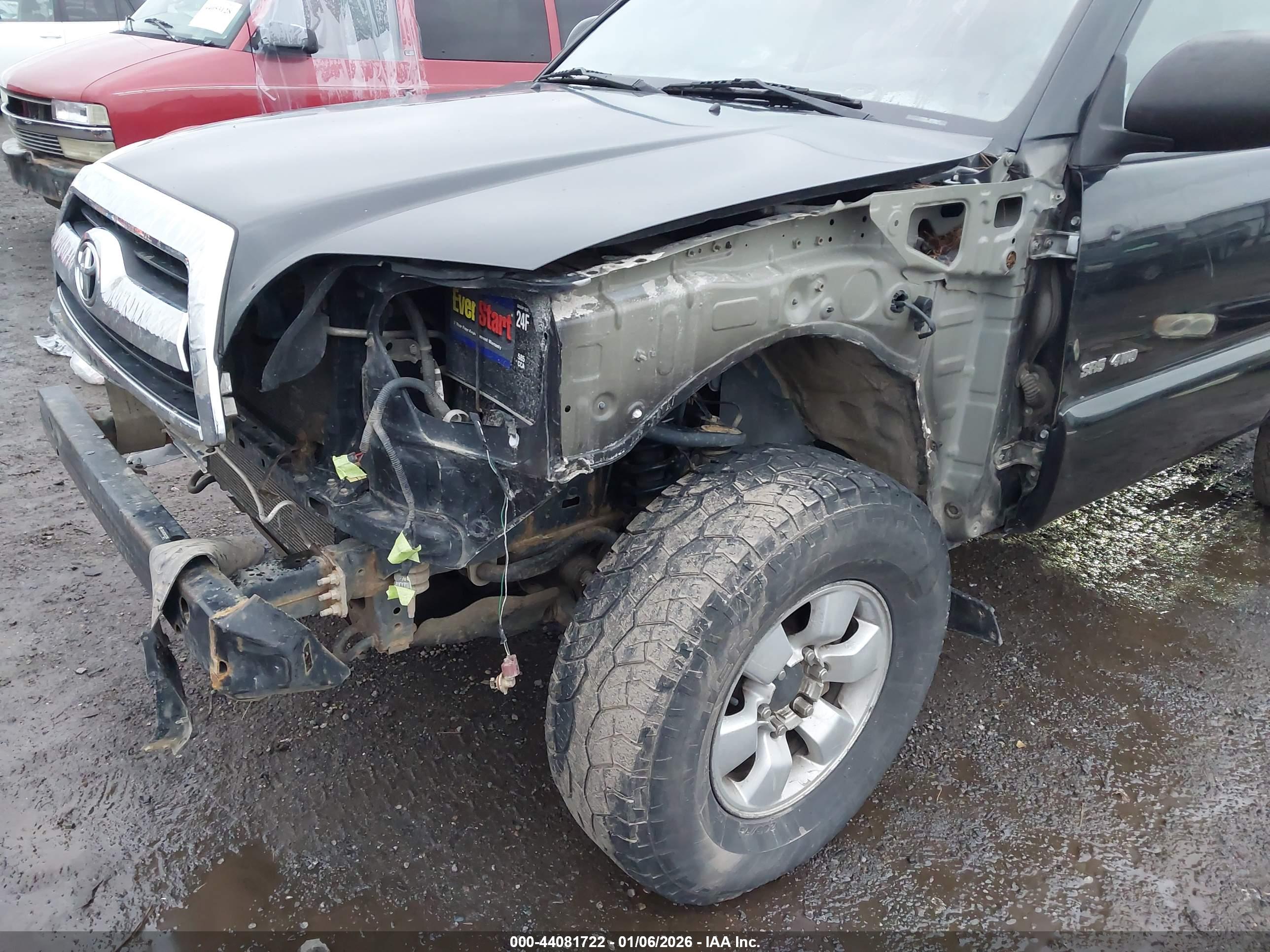TOYOTA 4RUNNER image 6