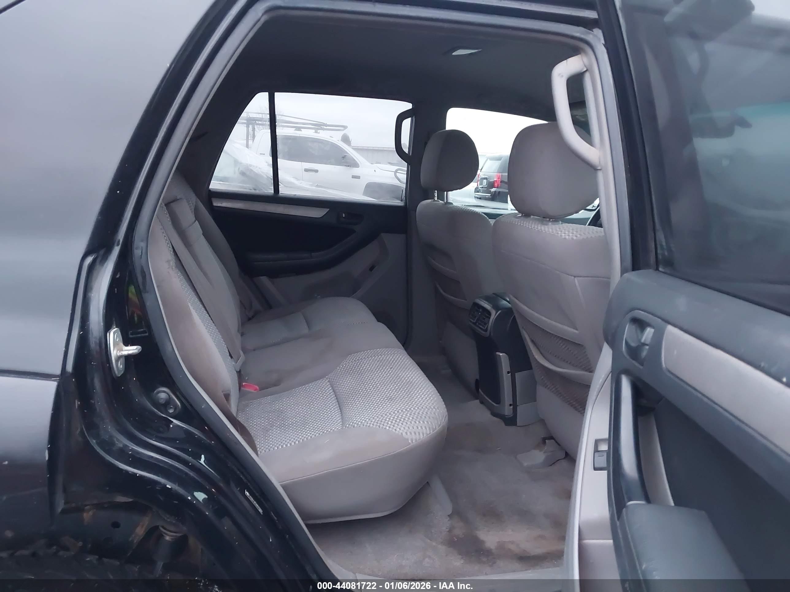 TOYOTA 4RUNNER image 8