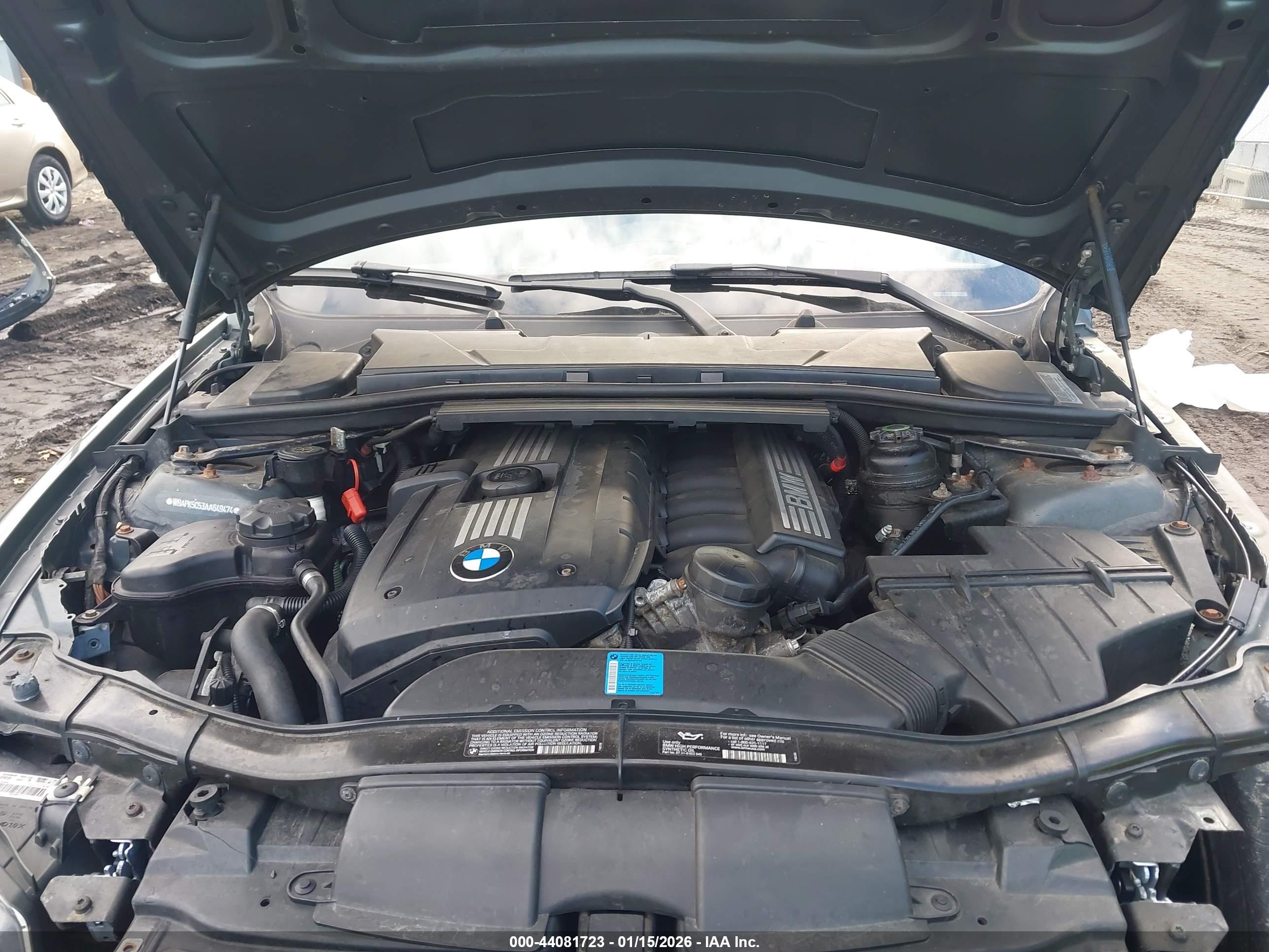 BMW 328I image 10