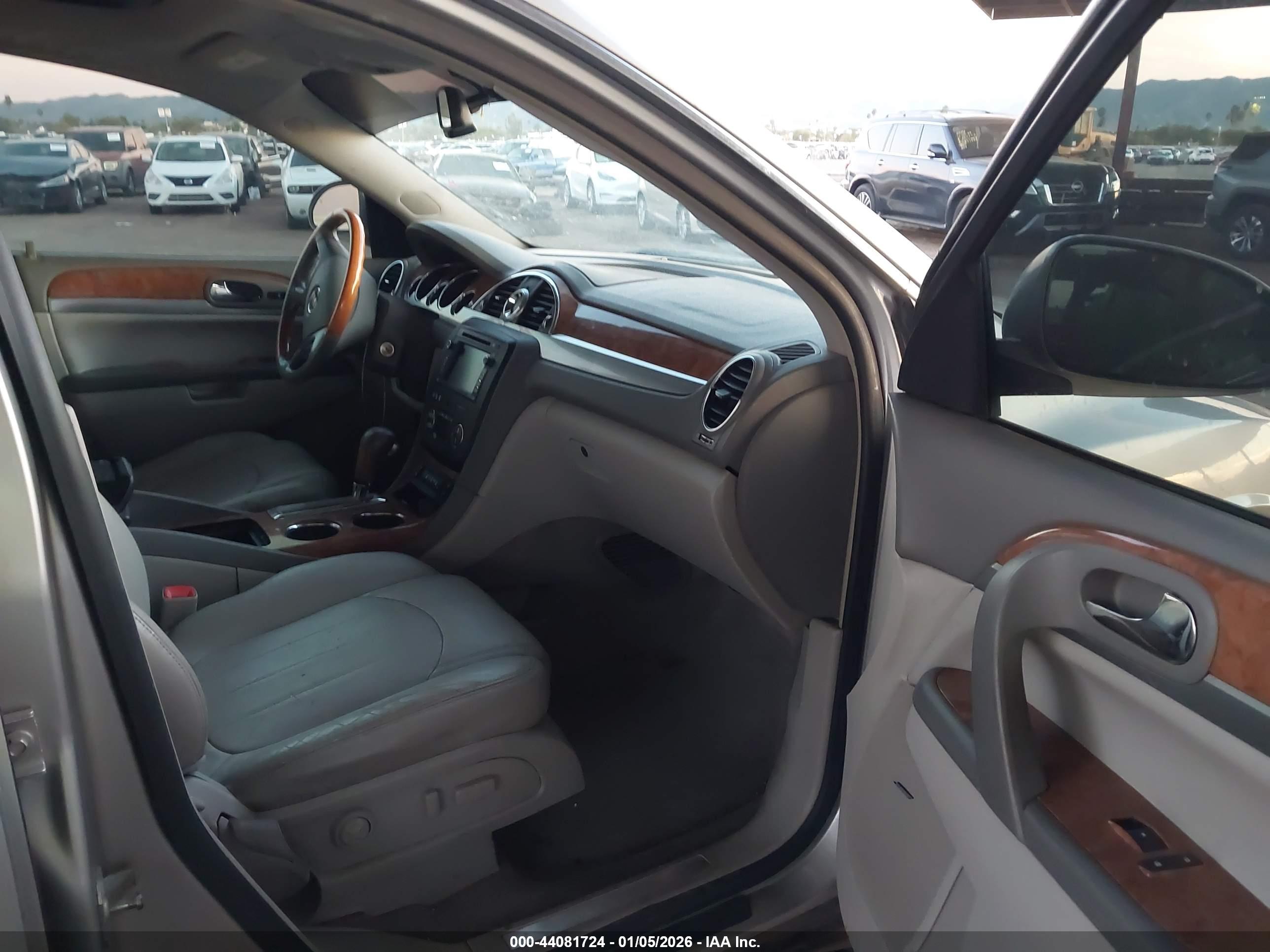 BUICK ENCLAVE image 5