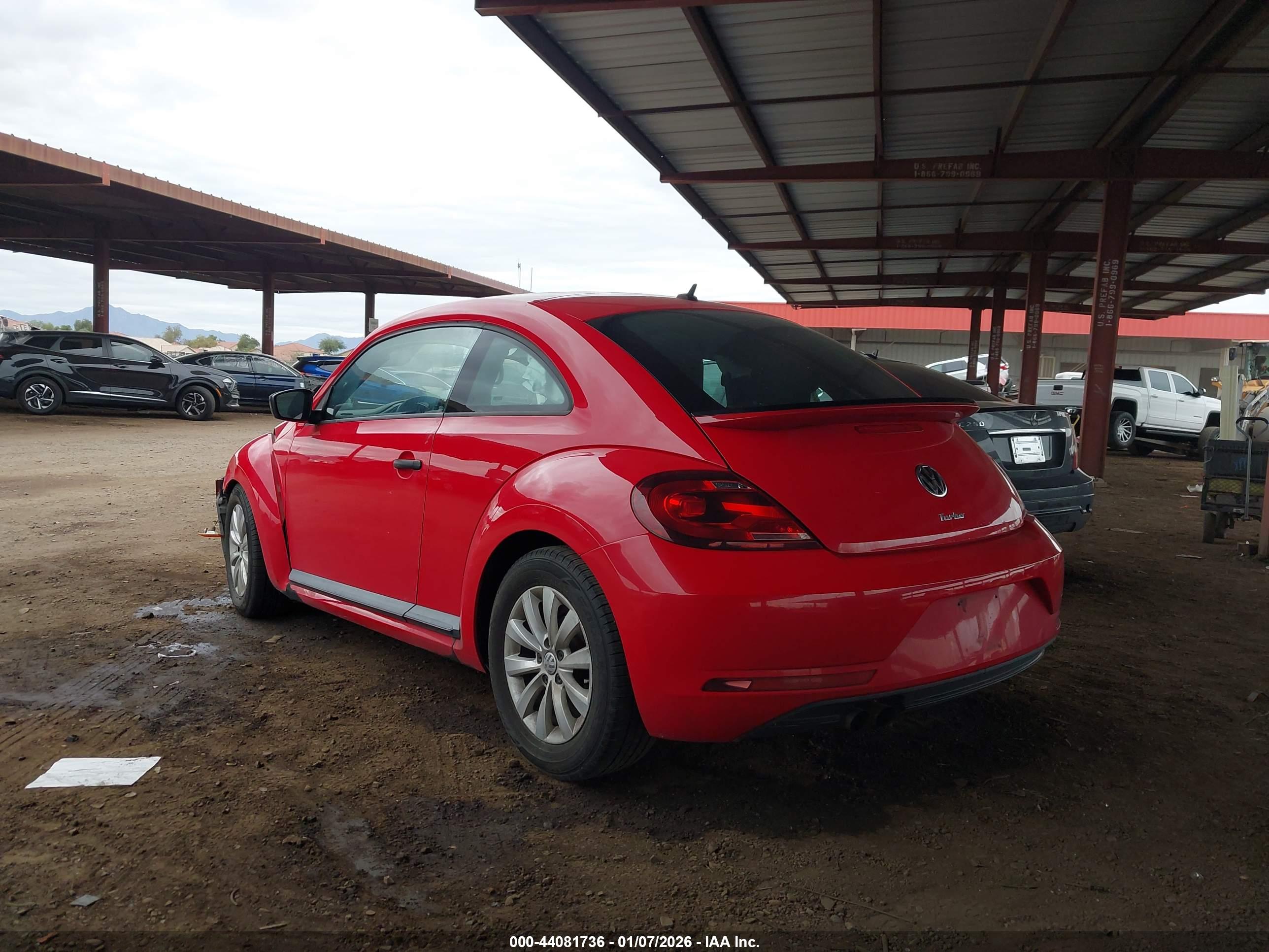 VOLKSWAGEN BEETLE image 3
