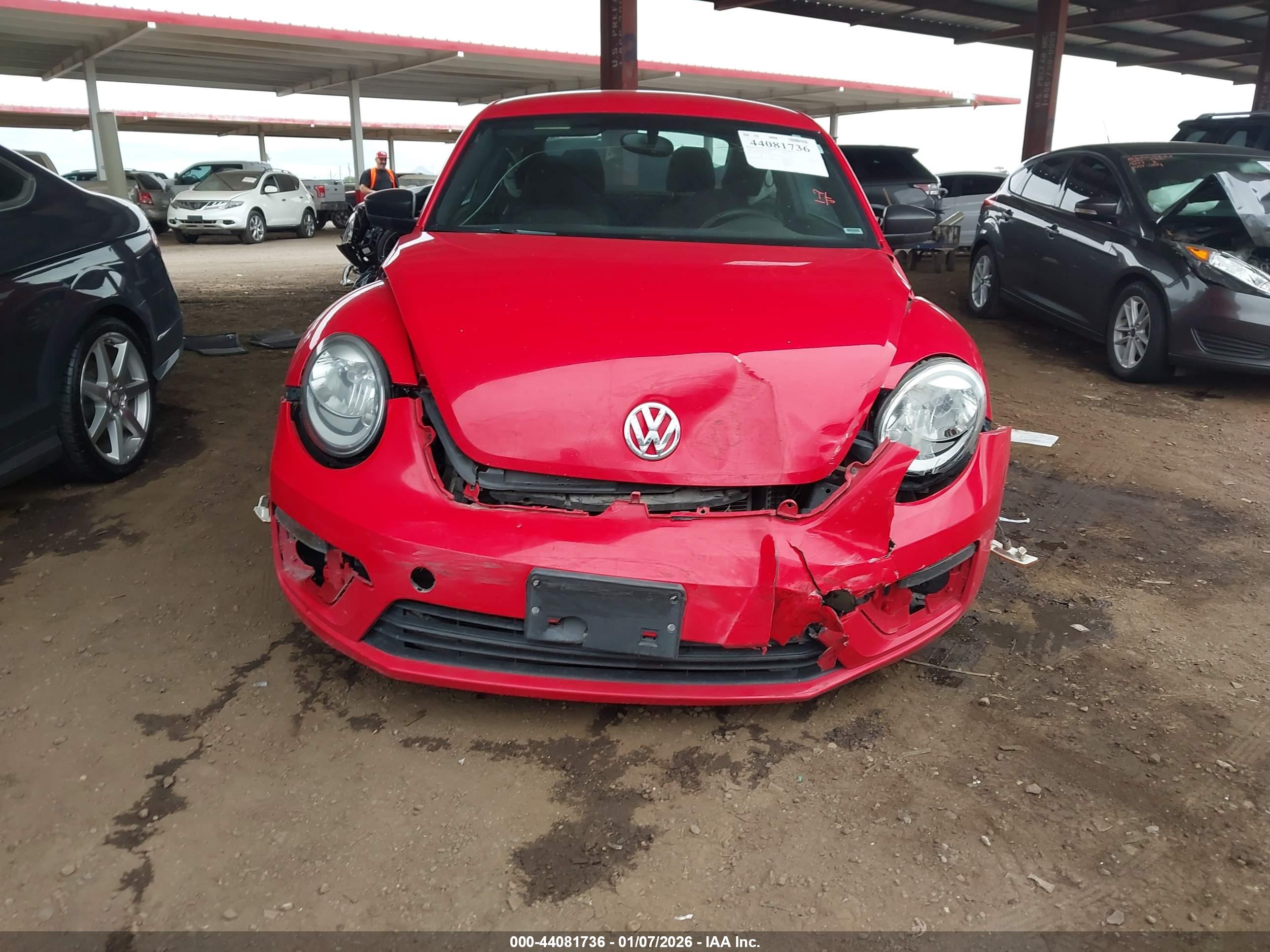 VOLKSWAGEN BEETLE image 6