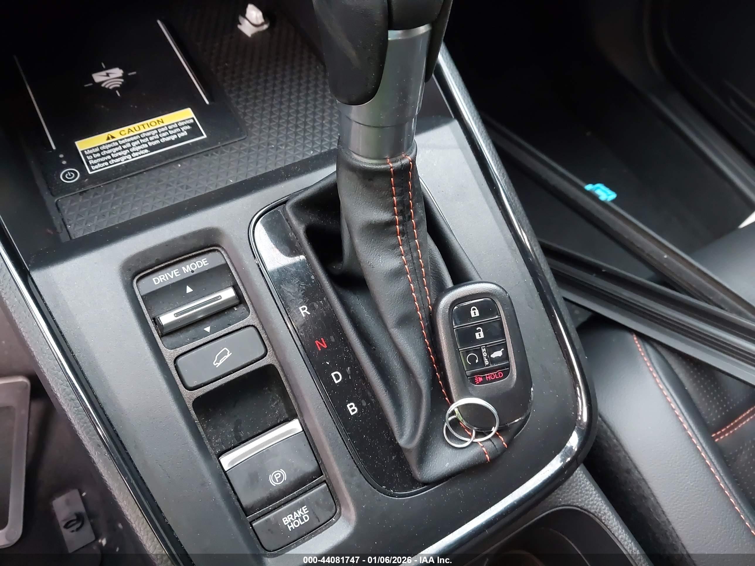 HONDA CR-V image 11