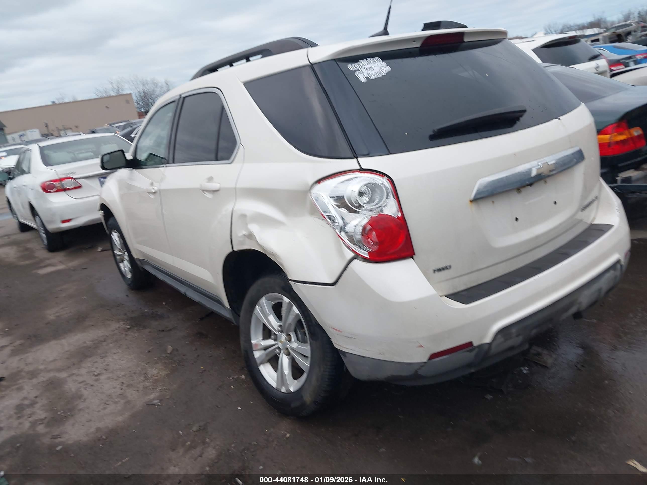 CHEVROLET EQUINOX image 3