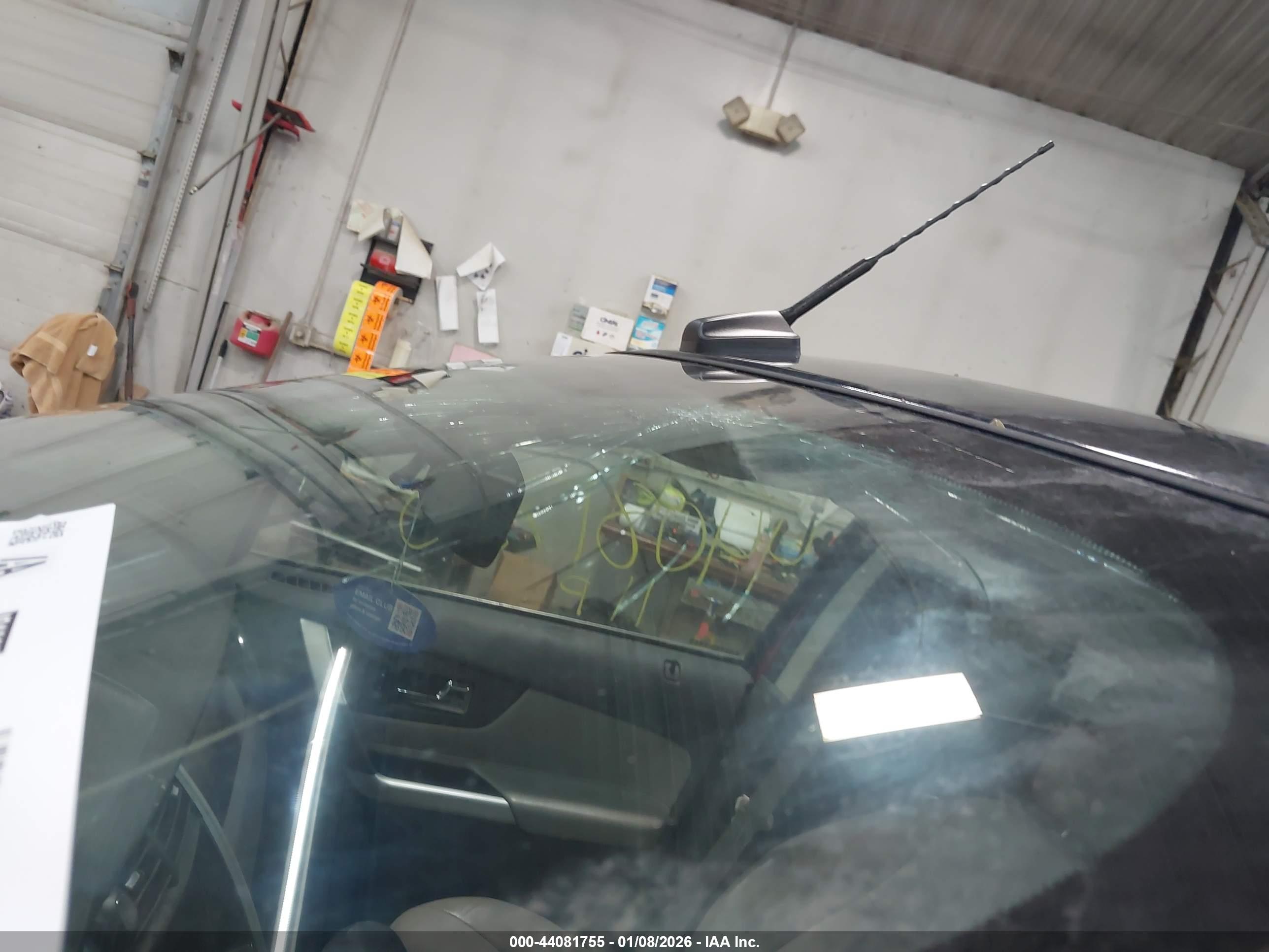 FORD EDGE image 6