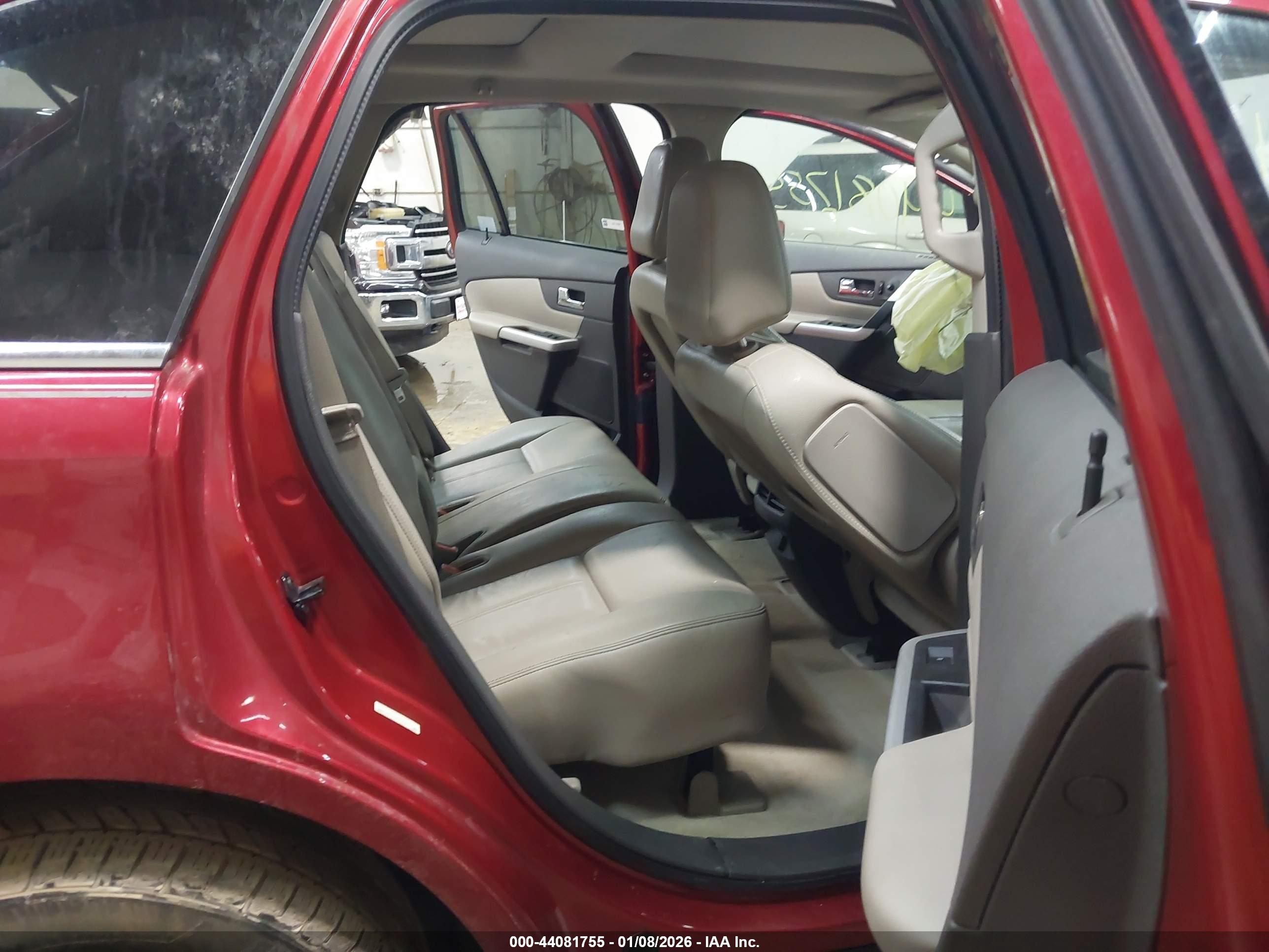 FORD EDGE image 8